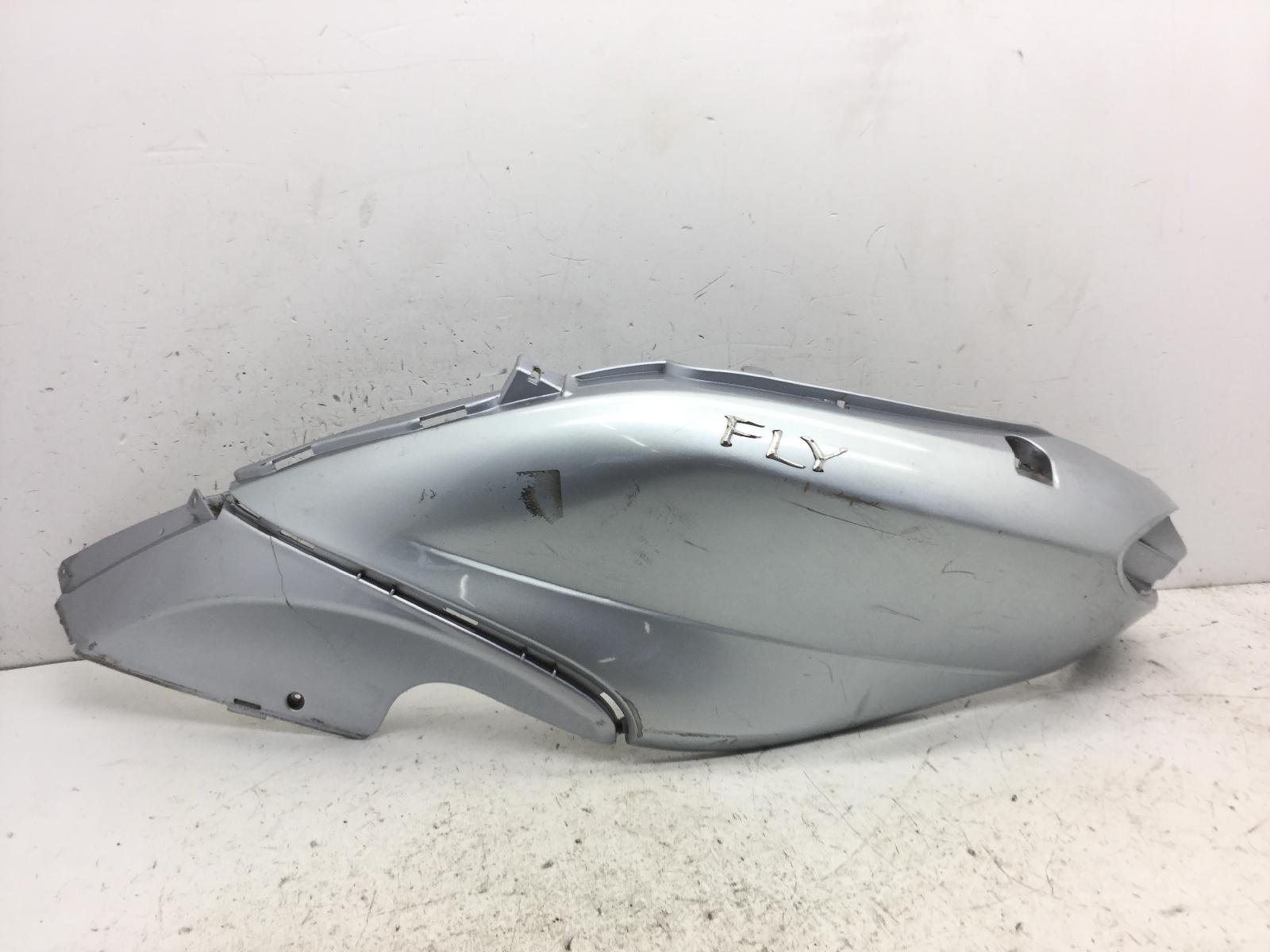 Piaggio fly 4t 50 carena fiancata posteriore sinistra - crepe 2008 2011 c44500