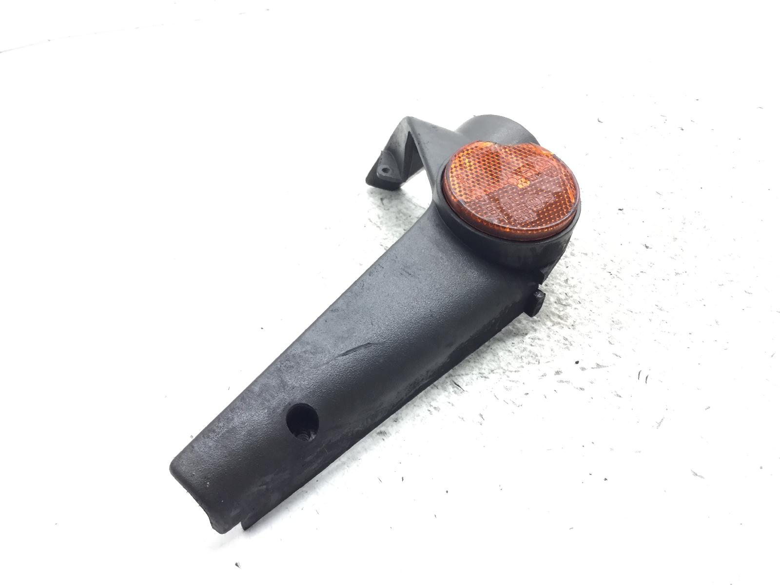 Malaguti centro sl kat 50 protezione stelo forcella destro - rottura 1999 2000 4900