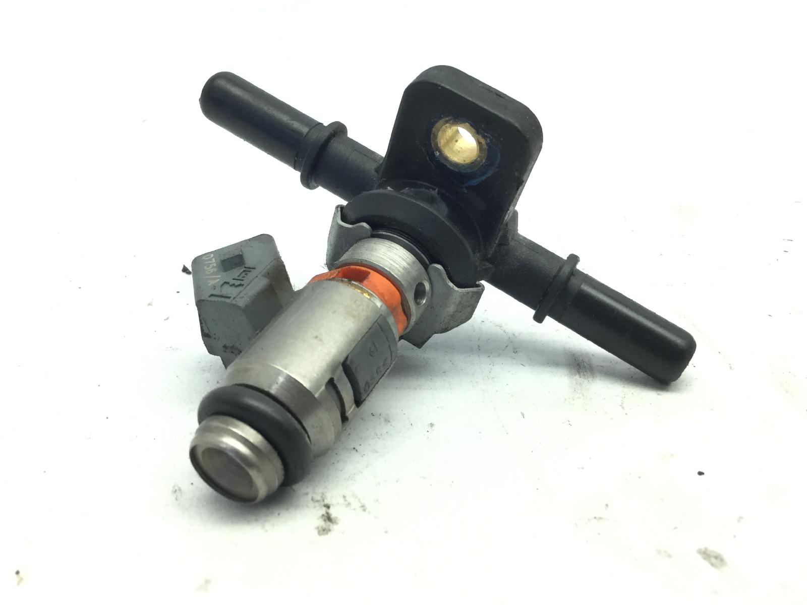 Malaguti madison 3 250 iniettore benzina carburante fuel 2006 2009 800102