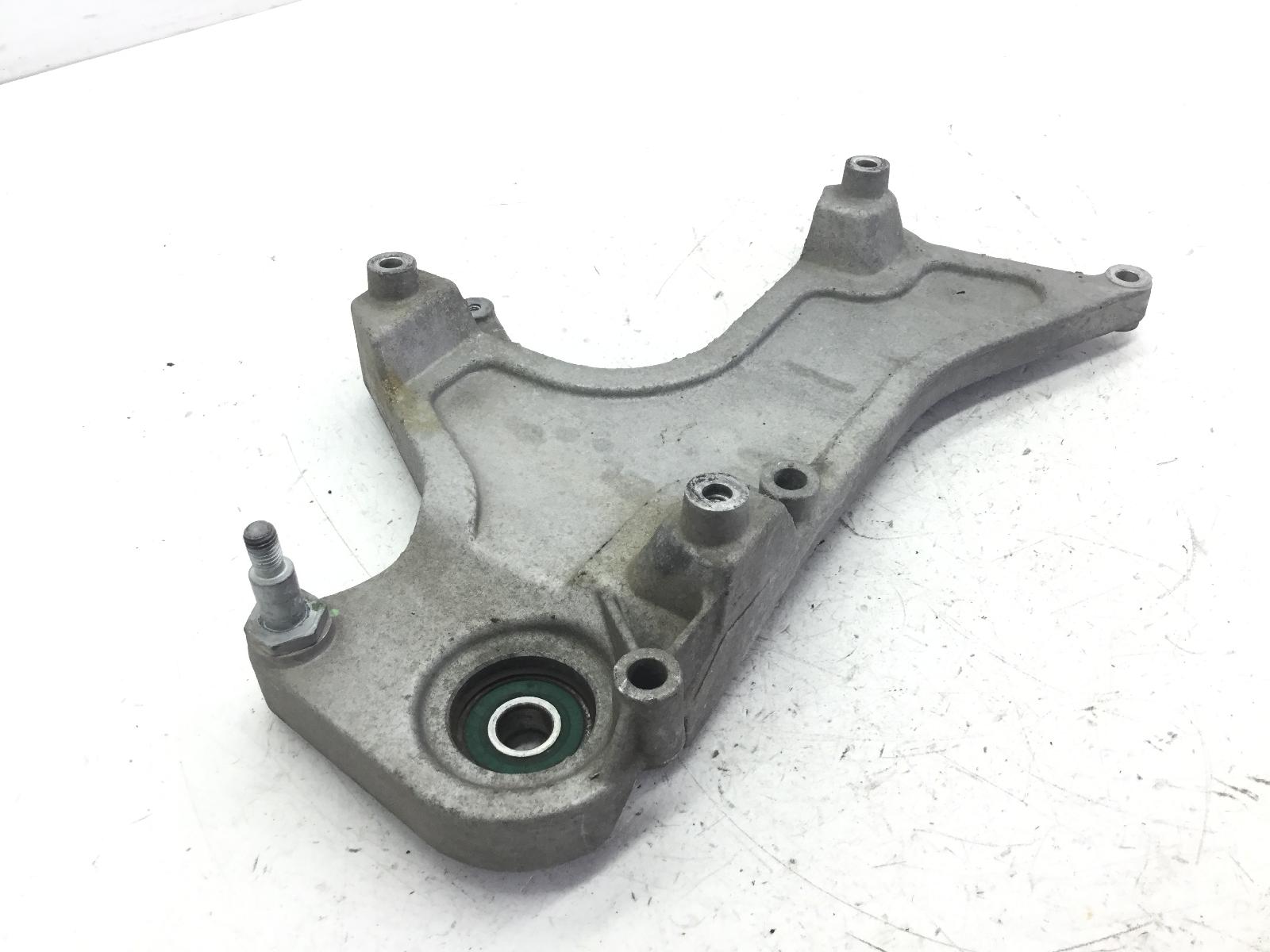 Piaggio beverly 250 staffa supporto scarico marmitta 2005 2007 m28500