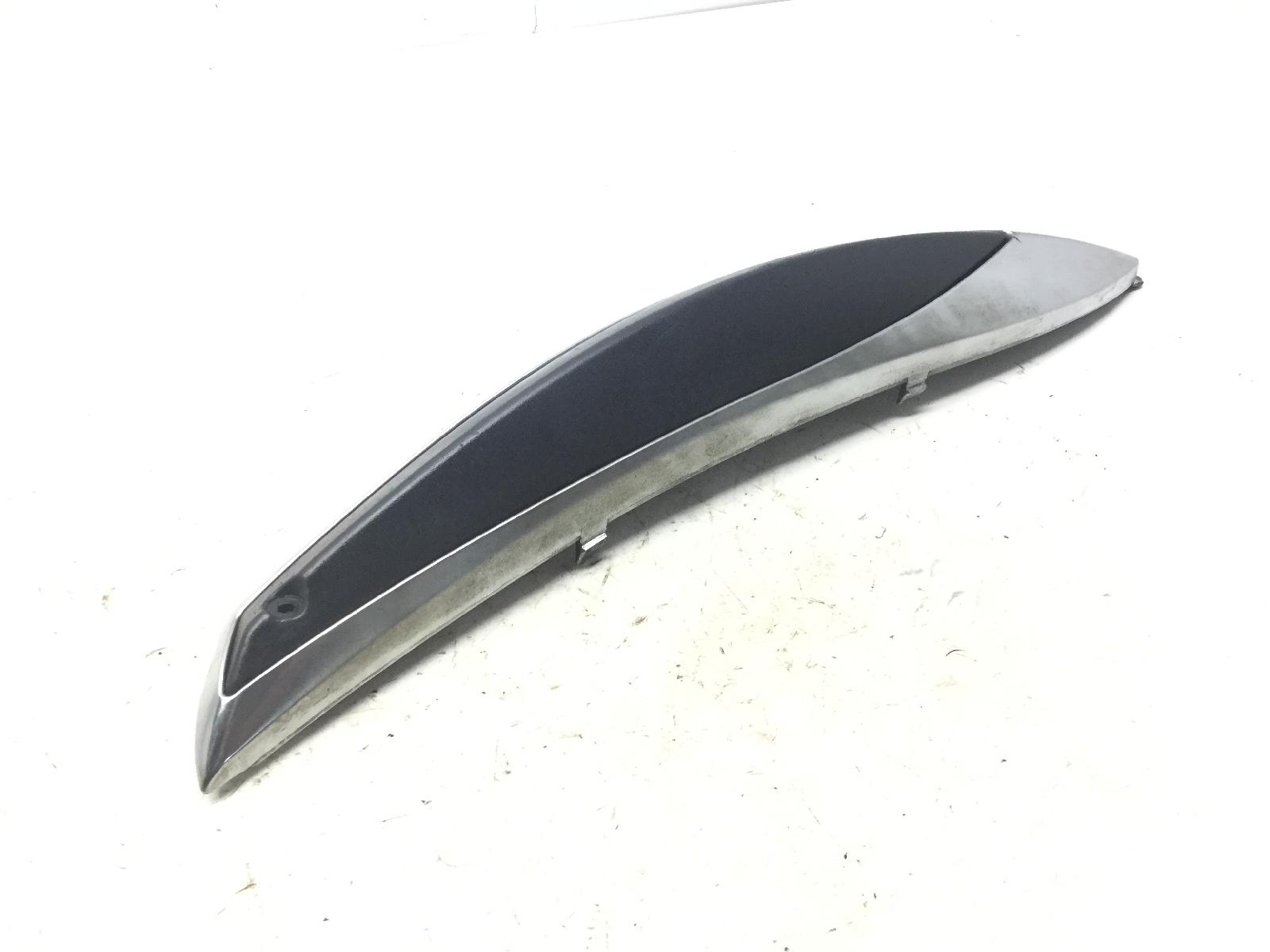 Piaggio beverly 250 modanatura paracolpi fiancata posteriore destra 2005 2007 m28500