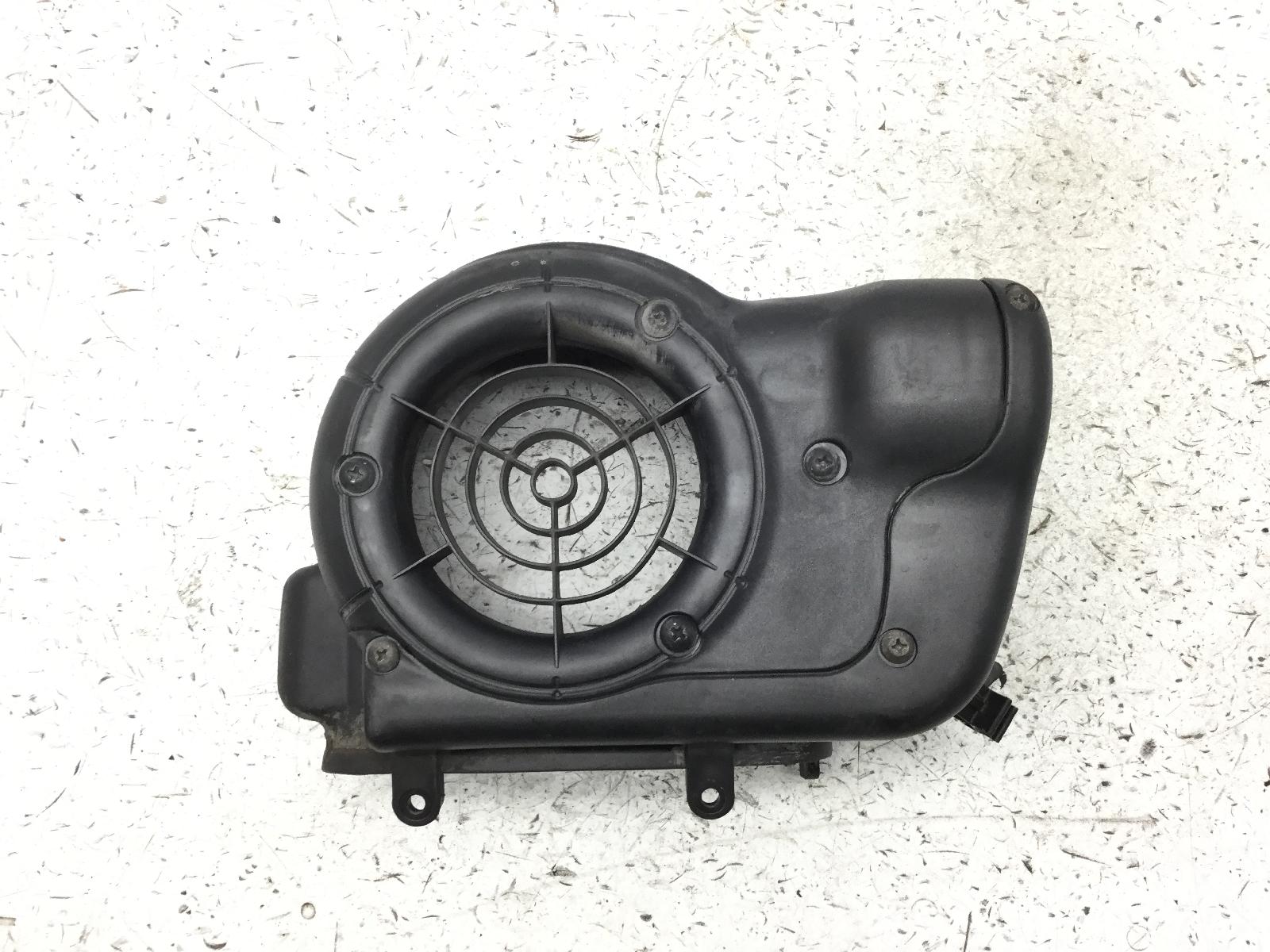 Piaggio liberty rst ptt 125 convogliatore aria con rottura 2005 2011 m38103
