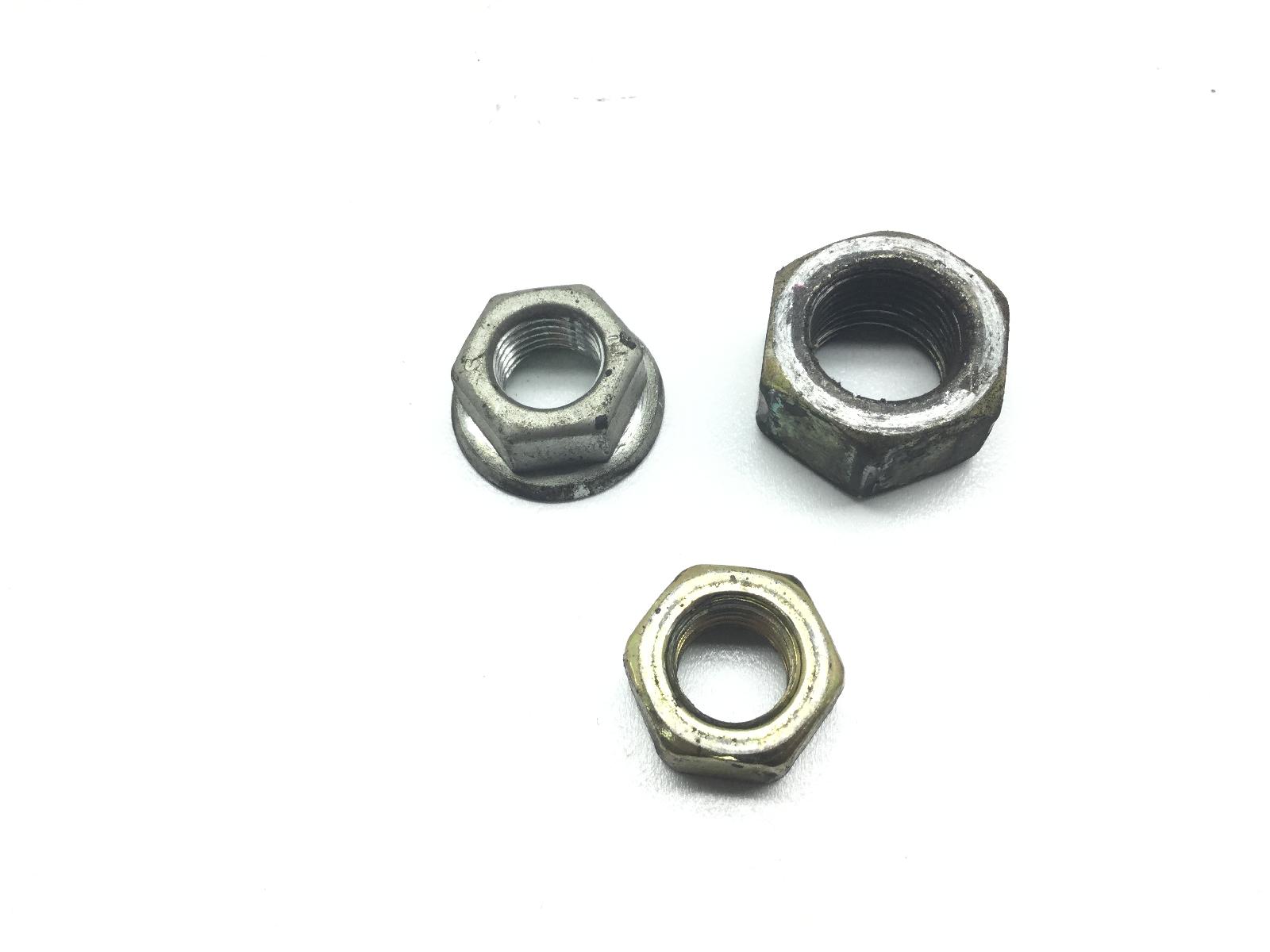 Piaggio liberty rst ptt 125 kit 3 dadi puleggie trasmissione frizione 2005 2011 m38103