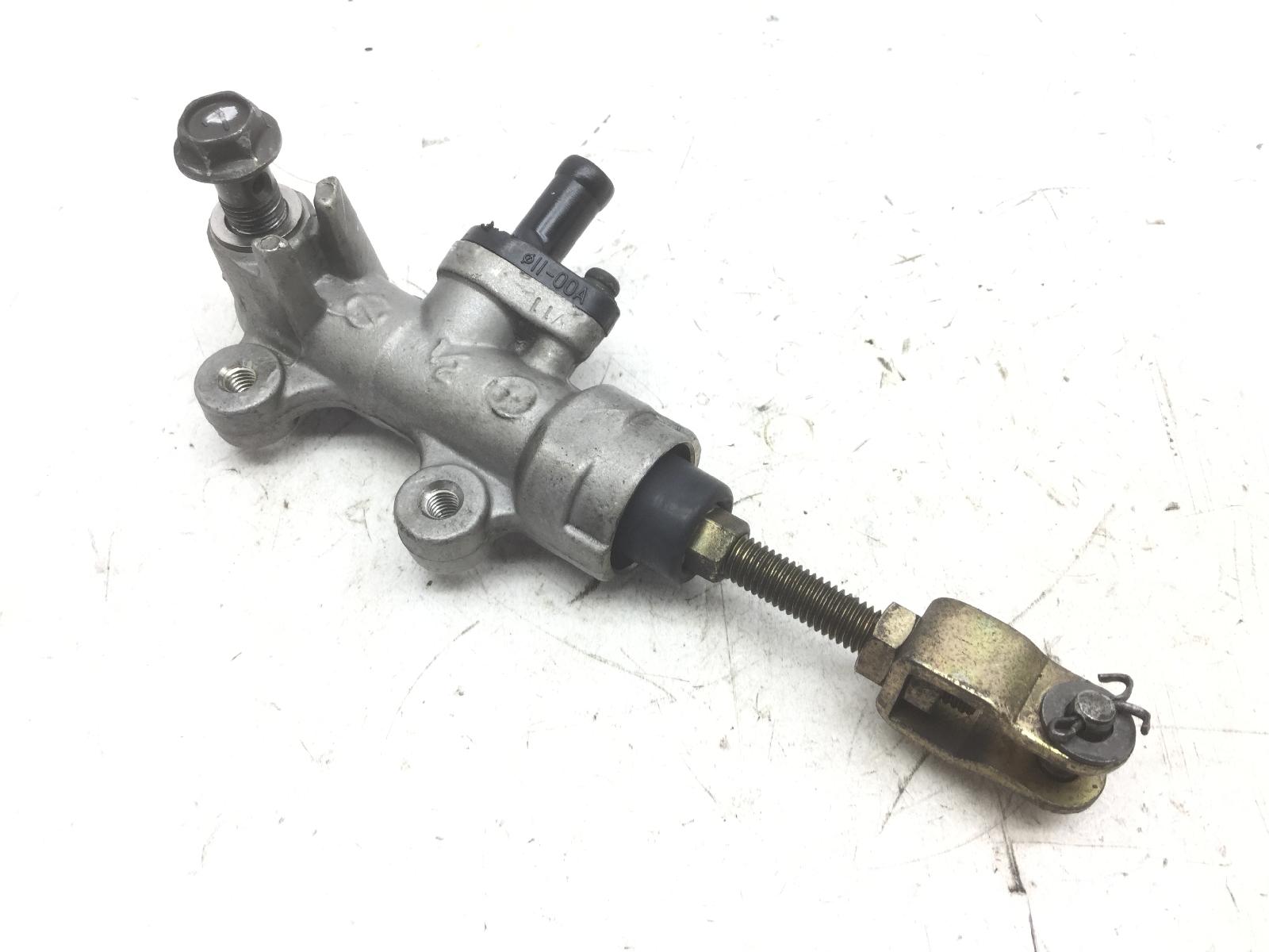 Suzuki gs 500 pompa freno posteriore senza vaschetta 2003 2006 bk111