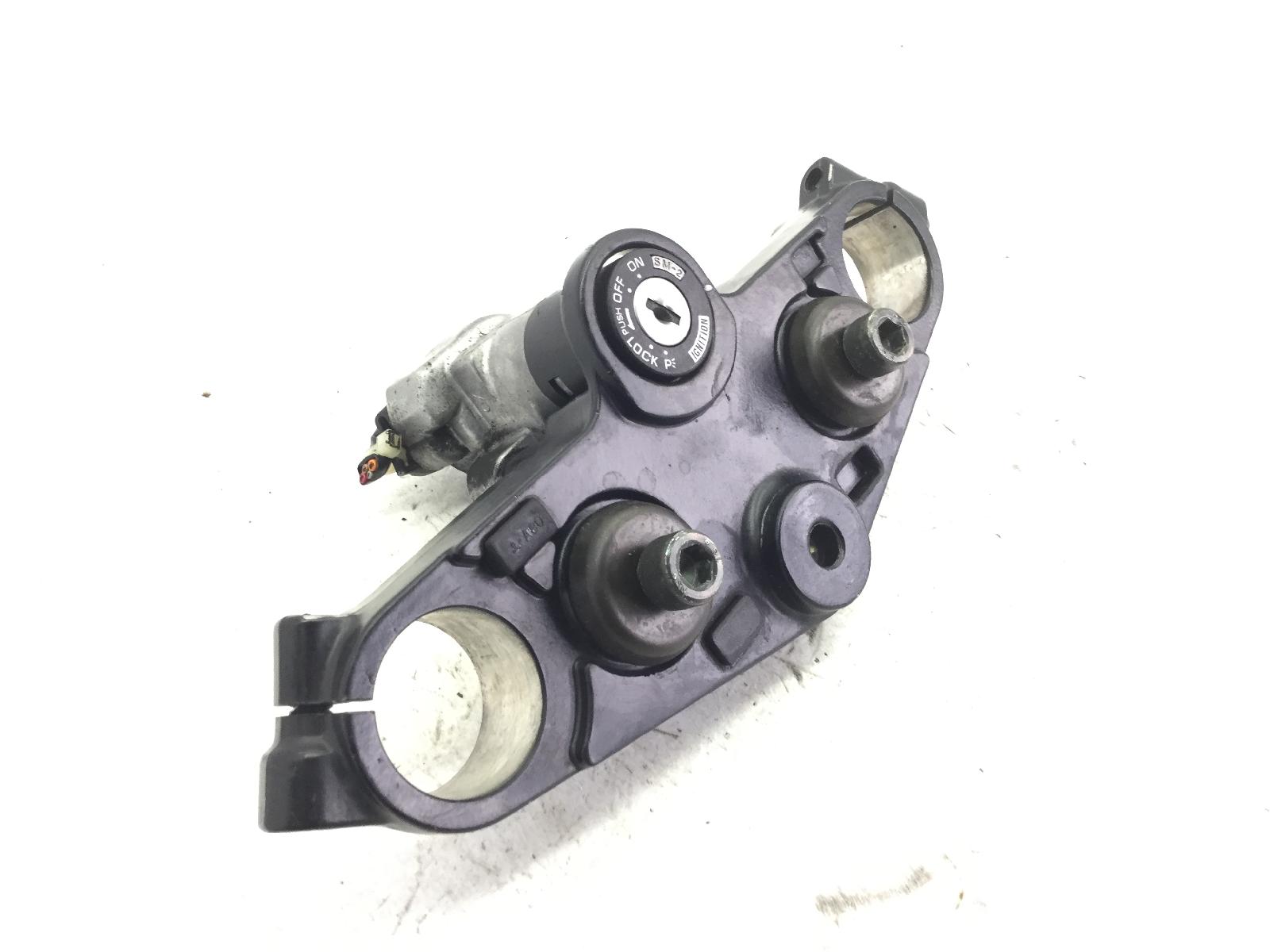 Suzuki gs 500 piastra forcella inferiore supporto blocchetto accensione 2003 2006 bk111