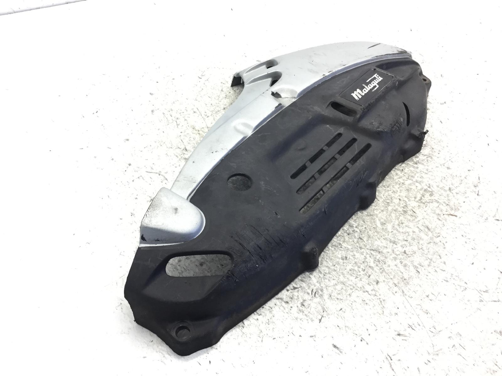 Malaguti f15 lc euro 2 50 coperchio carter trasmissione in plastica 2004 2005 44000044