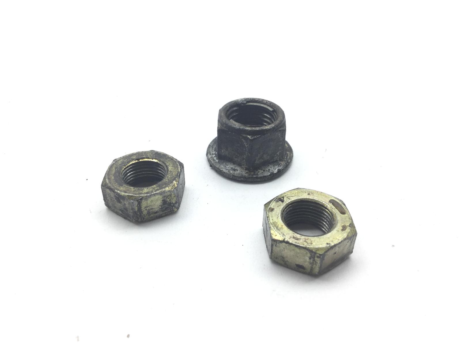 Aprilia leonardo st 125 kit 3 dadi trasmissione puleggie frizione variatore 2001 2004 tb000