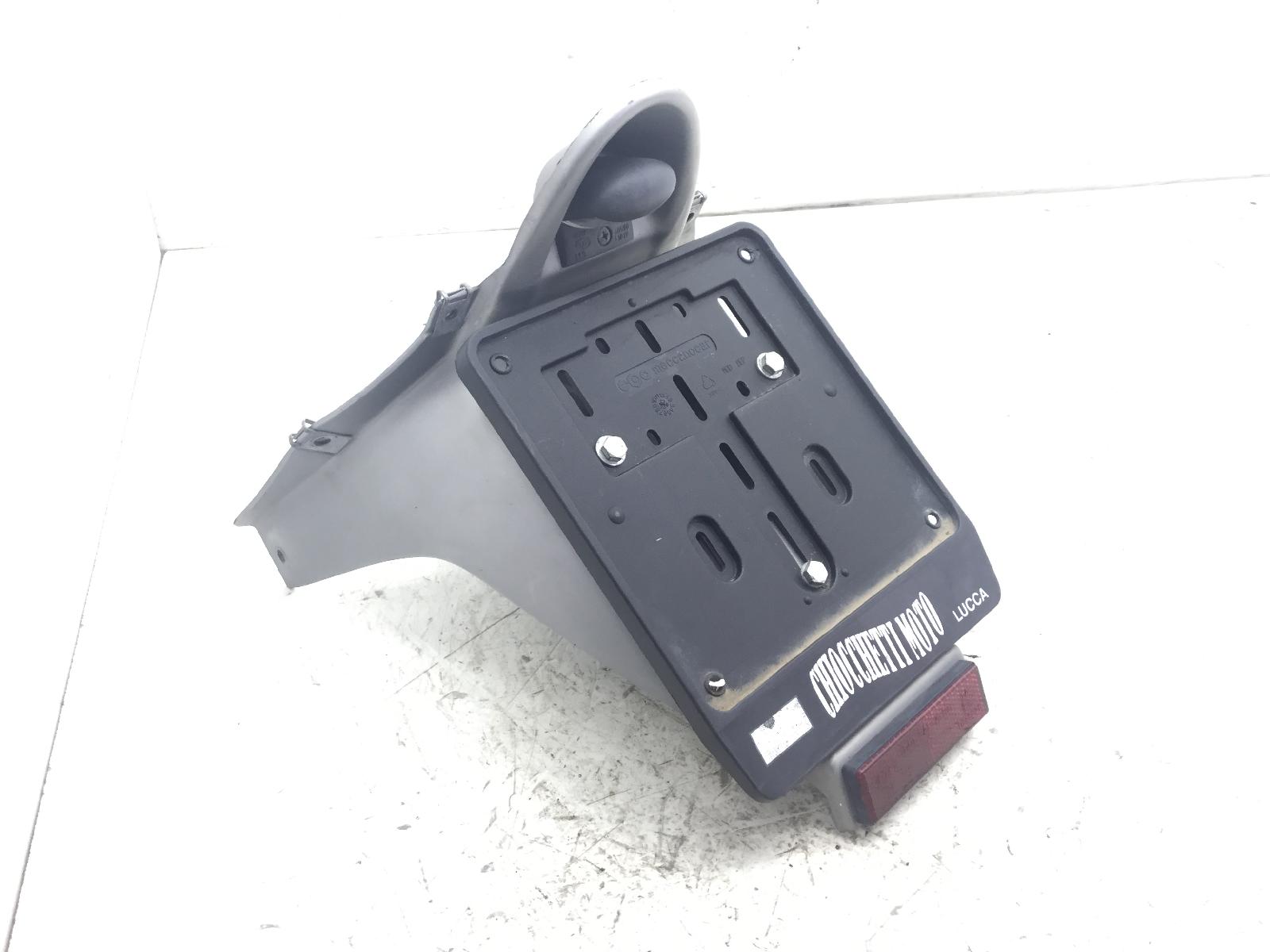 Aprilia leonardo st 125 parafango posteriore portatarga 2001 2004 tb000