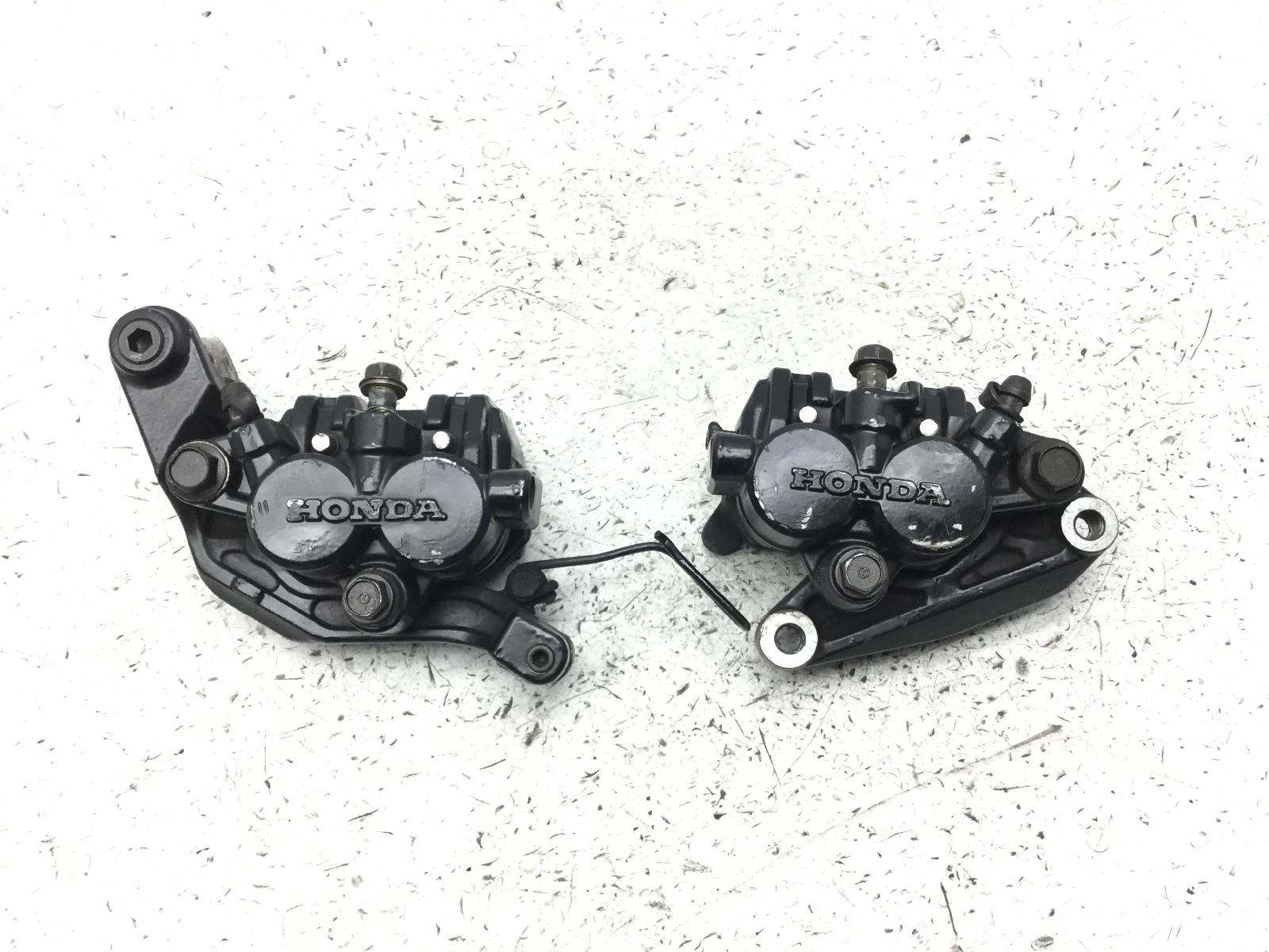Honda vf 700 c magna 699 coppia pinze freno anteriori 1986 1986 jh2rc2109fm