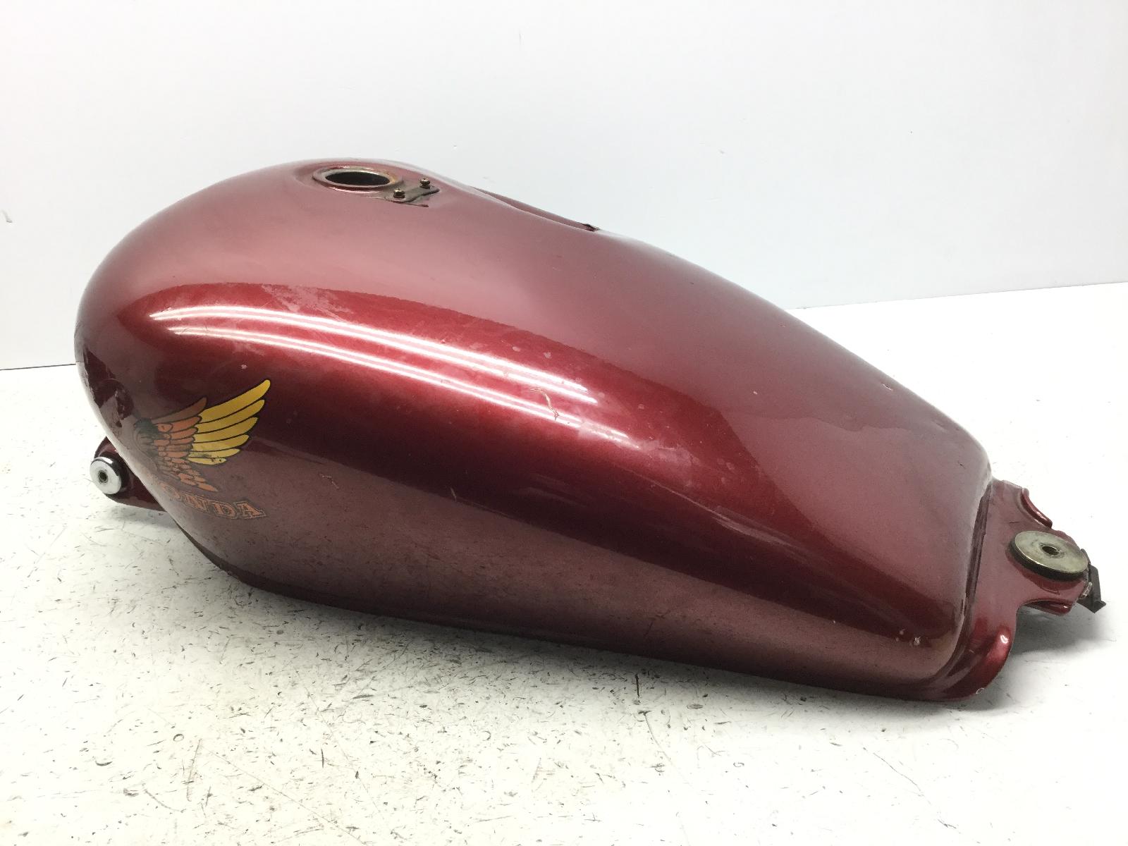 Honda vf 700 c magna 699 serbatoio benzina carburante con ammaccature 1986 1986 jh2rc2109fm