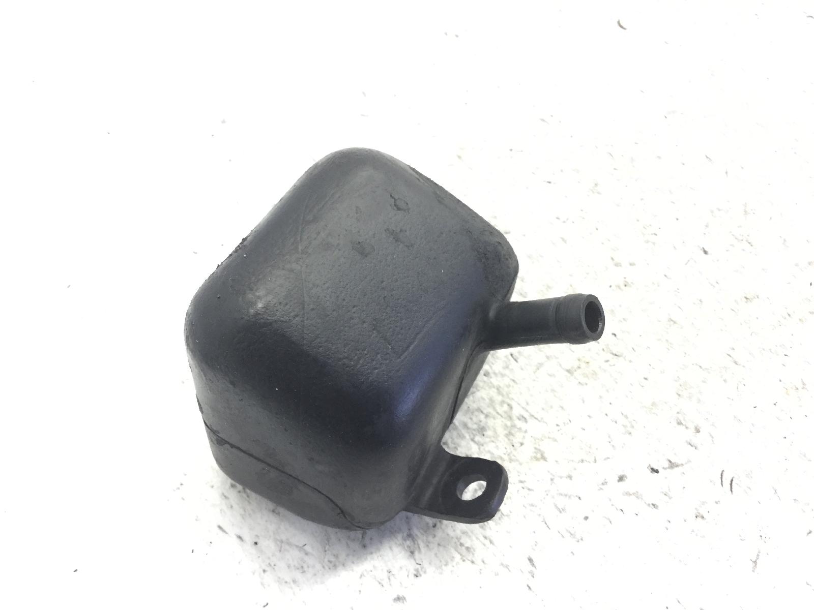 Honda vf 700 c magna 699 vaschetta recupero vapori benzina carburante 1986 1986 jh2rc2109fm