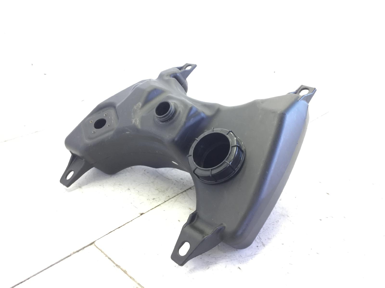Malaguti blog 125 serbatoio benzina carburante - no tappo 2009 2010