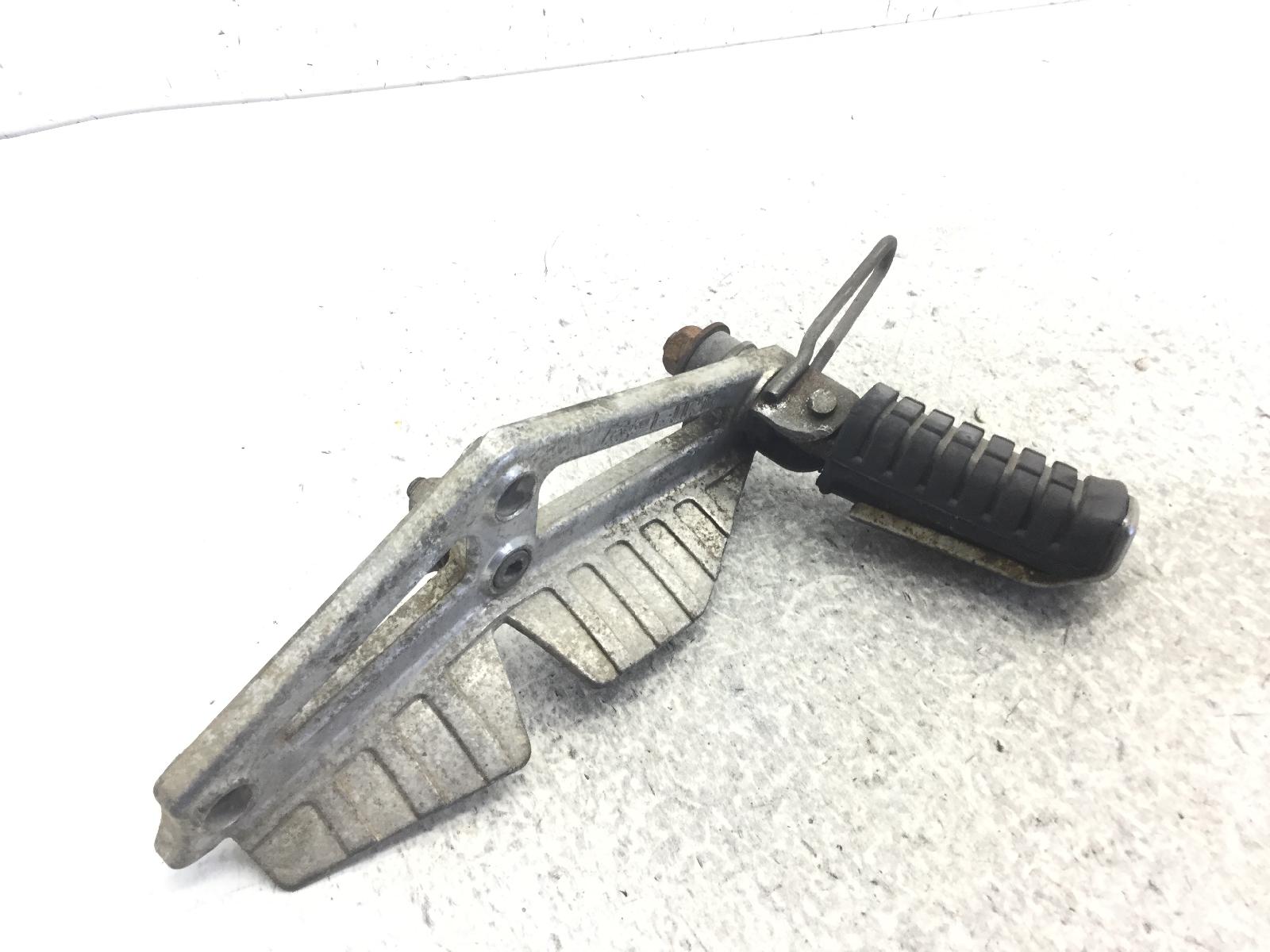 Moto morini excalibur 350 pedana posteriore poggiapiede sinistra e supporto 1986 1993 350csa