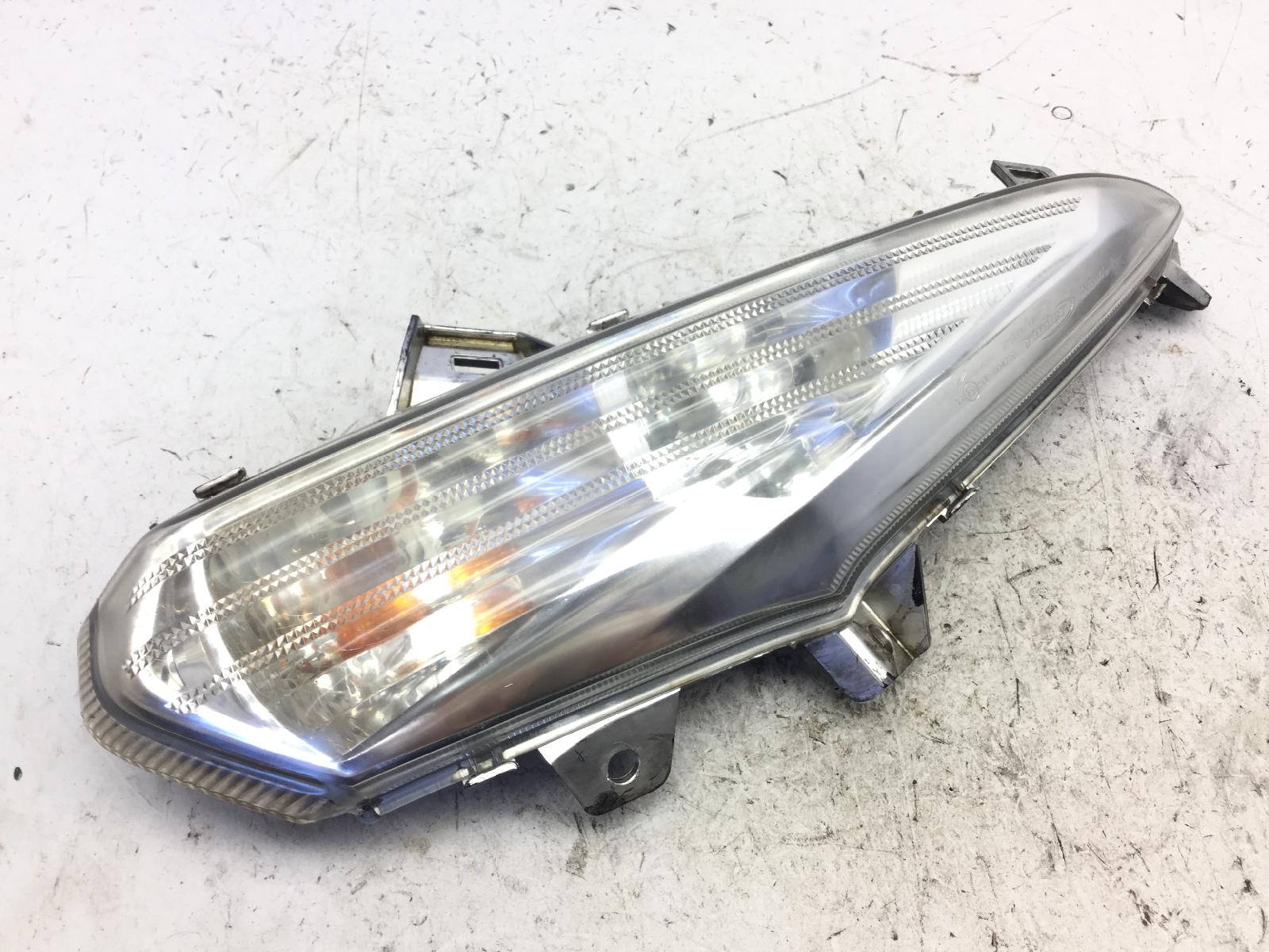 Honda sh i 300 freccia anteriore destra 2013 2014 zdcnf02