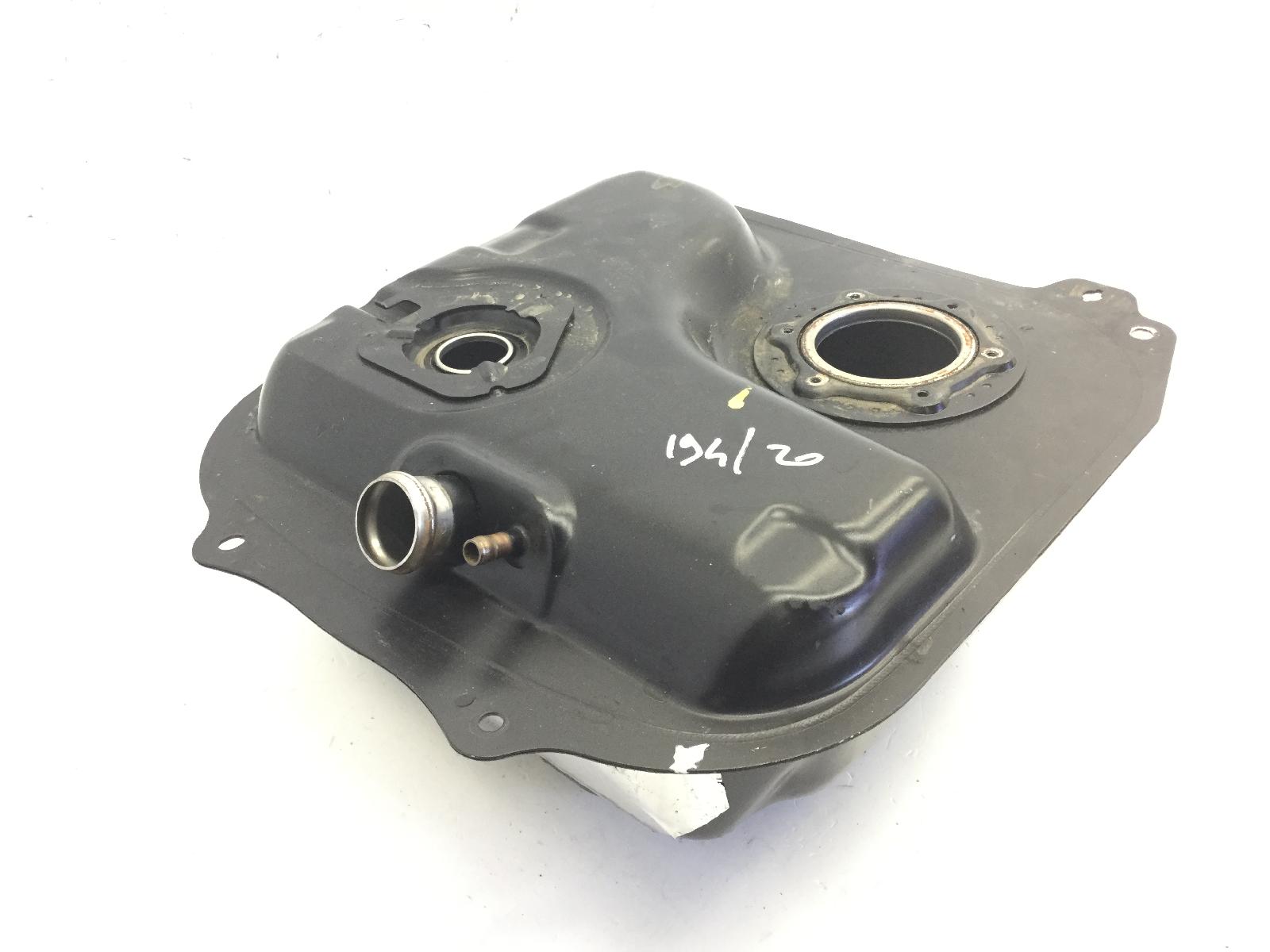 Kymco g-dink g dink 300 serbatoio benzina carbrante lievi tracce di ruggine 2012 2012 v50010