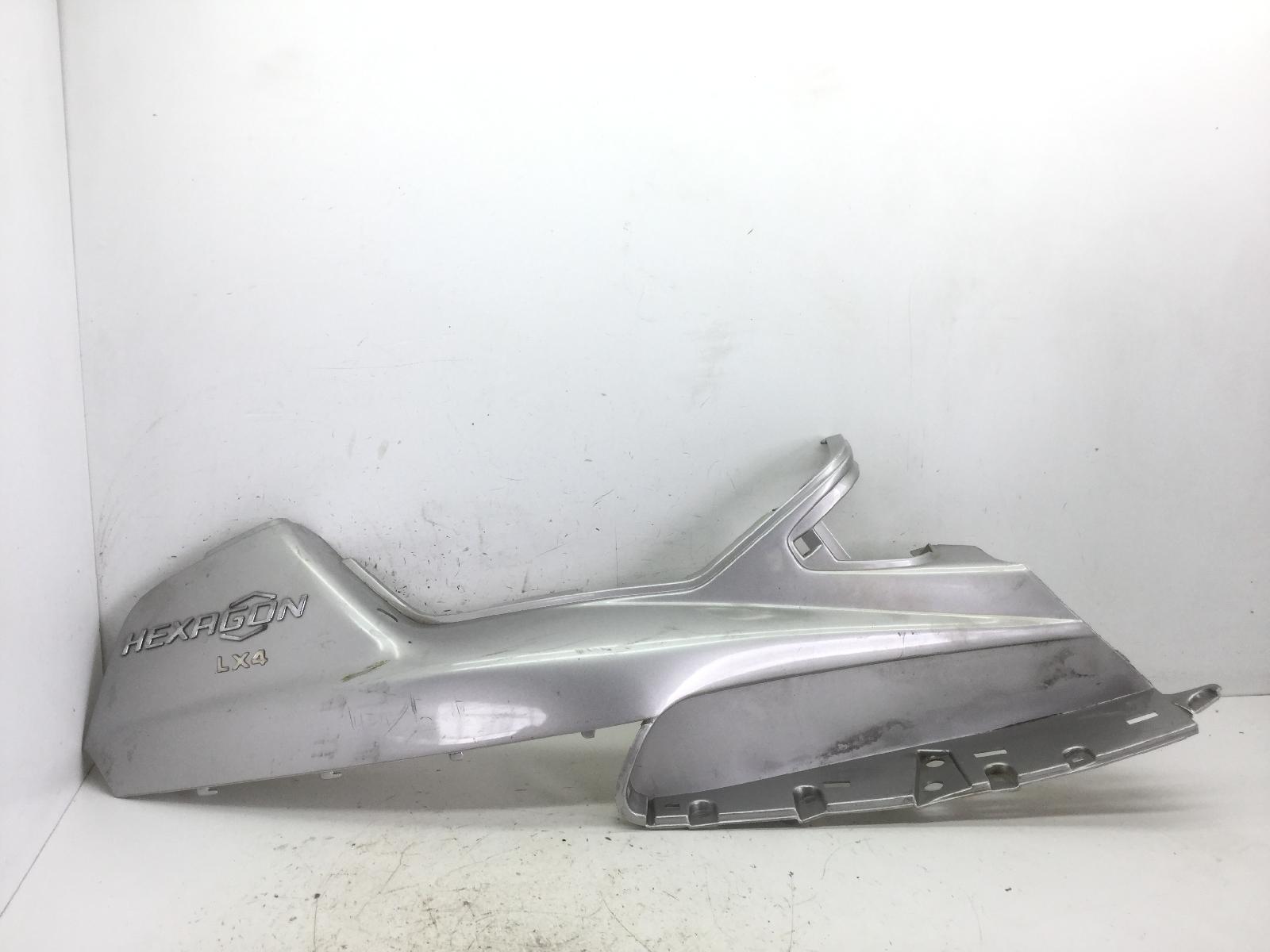 Piaggio hexagon lx 4t 125 carena fiancata posteriore destra - 2 crepe 1998 1999 m15000