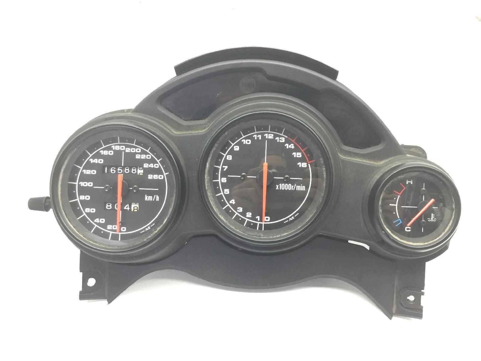 Suzuki rf r 600 strumentazione contachilometri gruppo strumenti 1993 1996 gn76a
