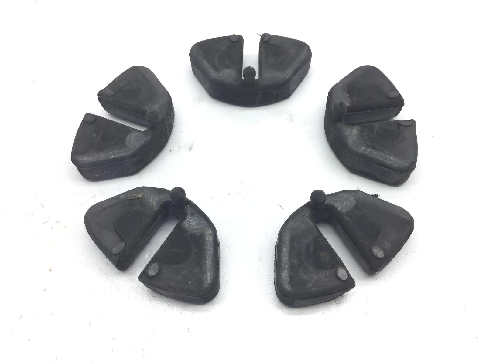 Suzuki rf r 600 kit 5 gommini parastrappi catena trasmissione 1993 1996 gn76a