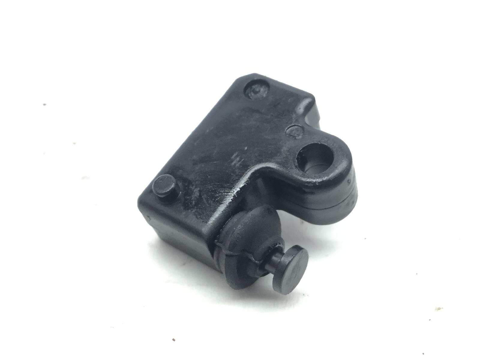 Yamaha x-max 125 sensore stop microstop freno anteriore destro 2006 2007 se321
