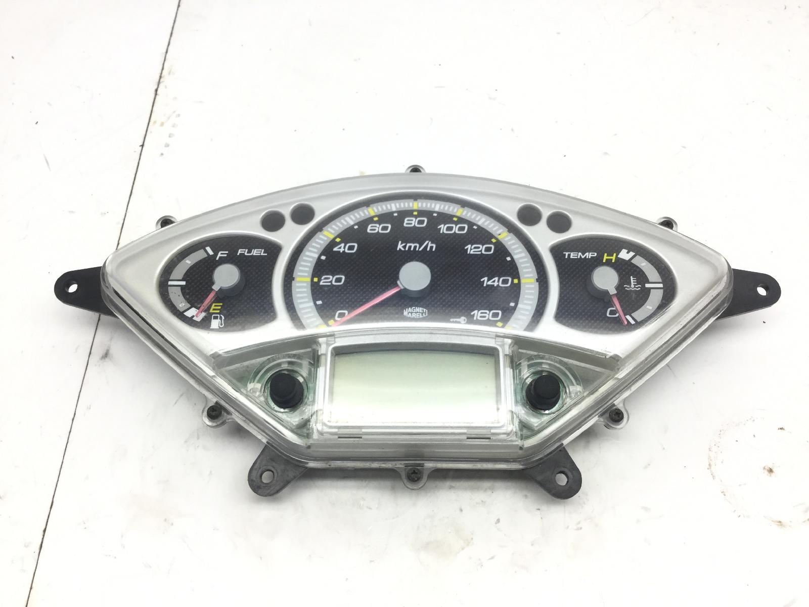 Yamaha x-max 125 strumentazione contachilometri tachimetro 2006 2007 se321