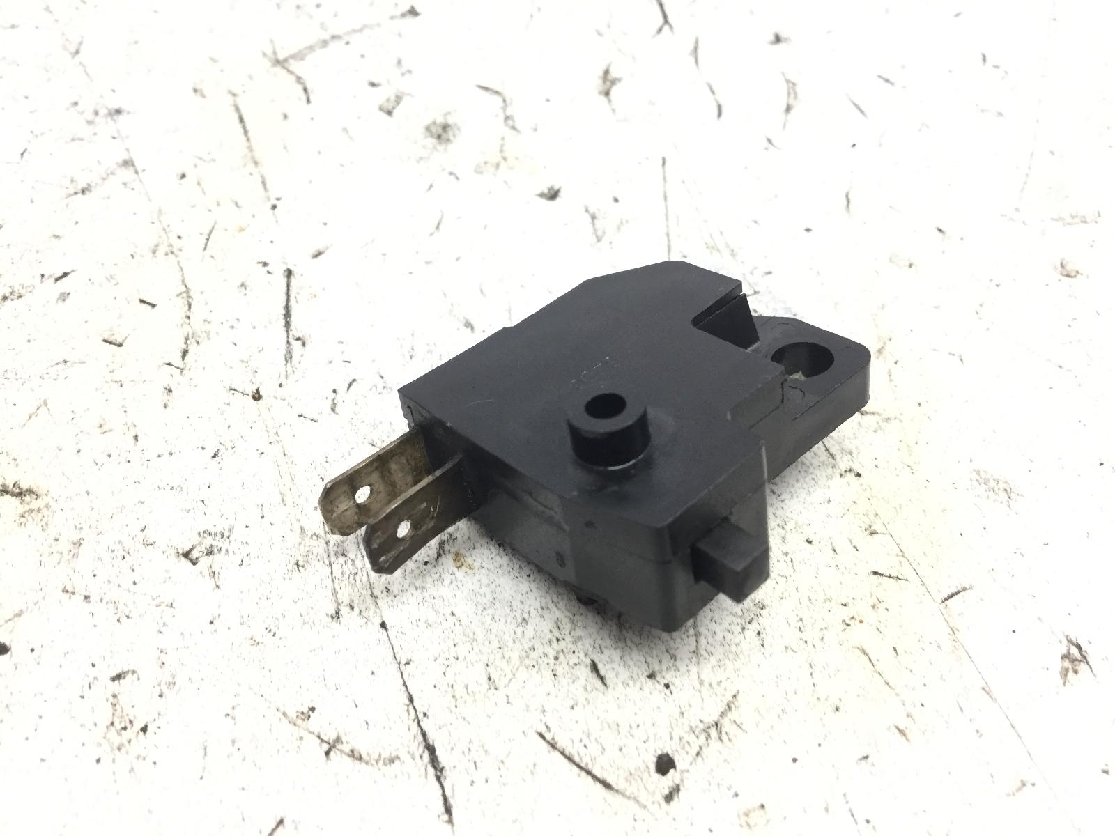 Peugeot geopolis 400 sensore stop microstop freno posteriore sinistro 2009 2009 vgan2aeaa