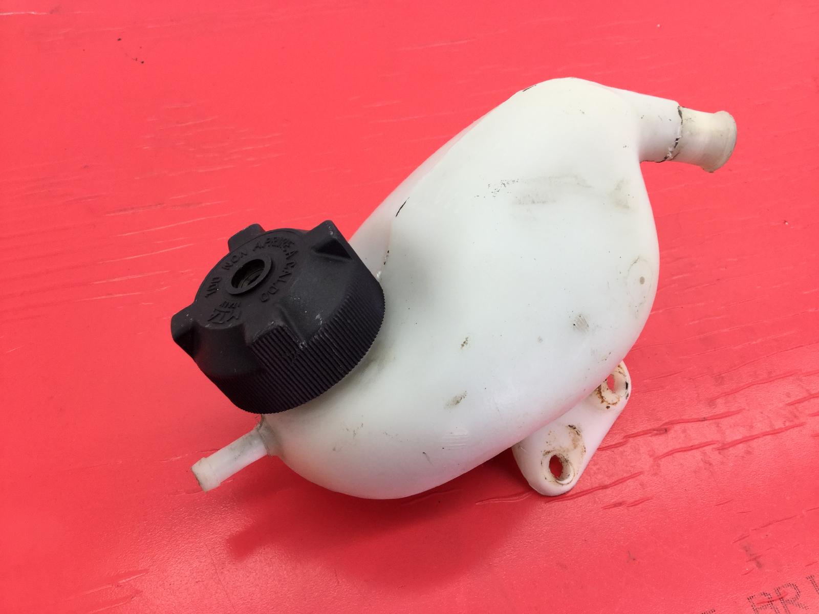 Aprilia leonardo 125 vaso espansione liquido raffreddamento radiatore 1996 1998 mb000