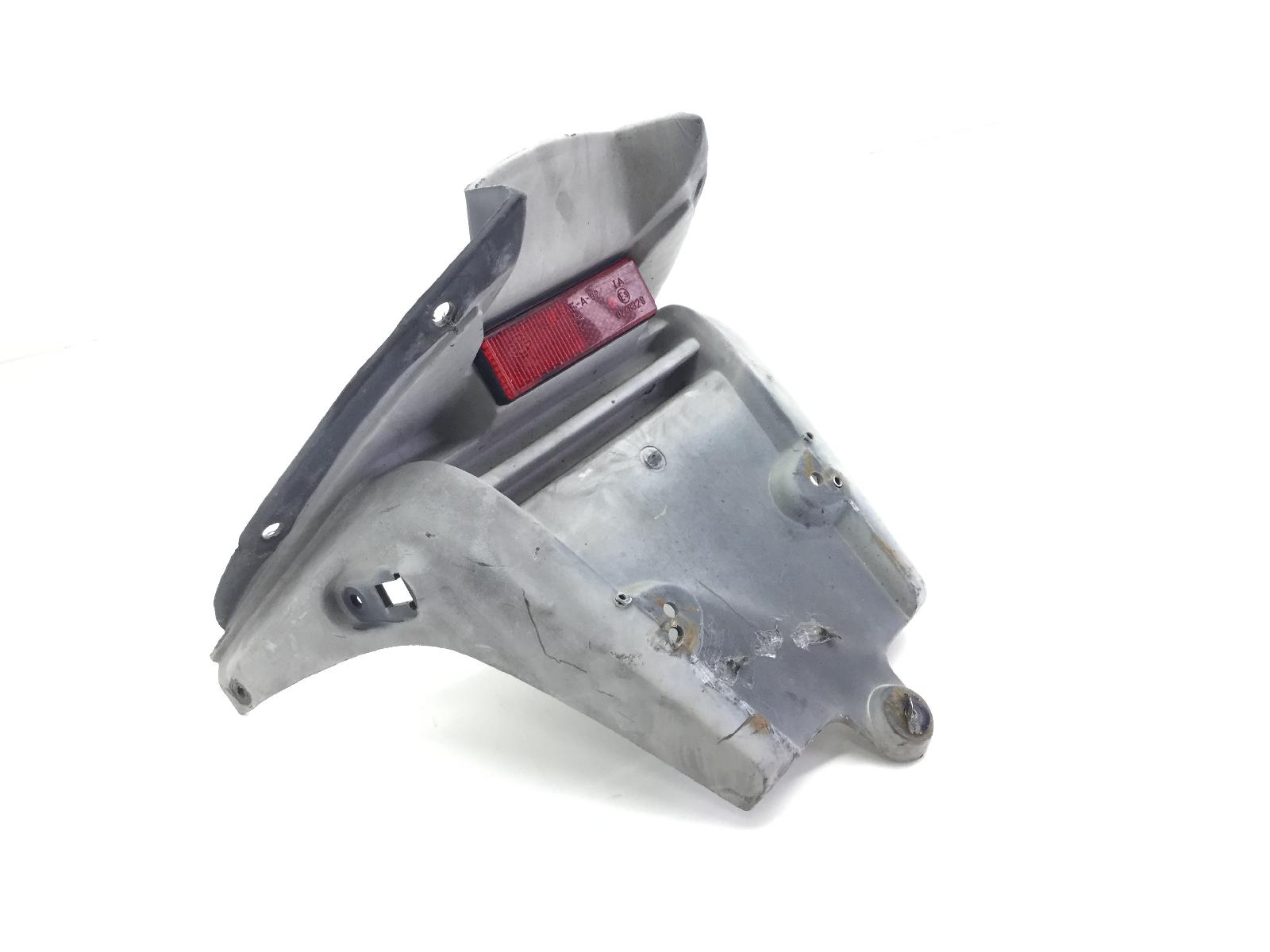 Aprilia leonardo 125 porzione parafango posteriore portatarga 1996 1998 mb000