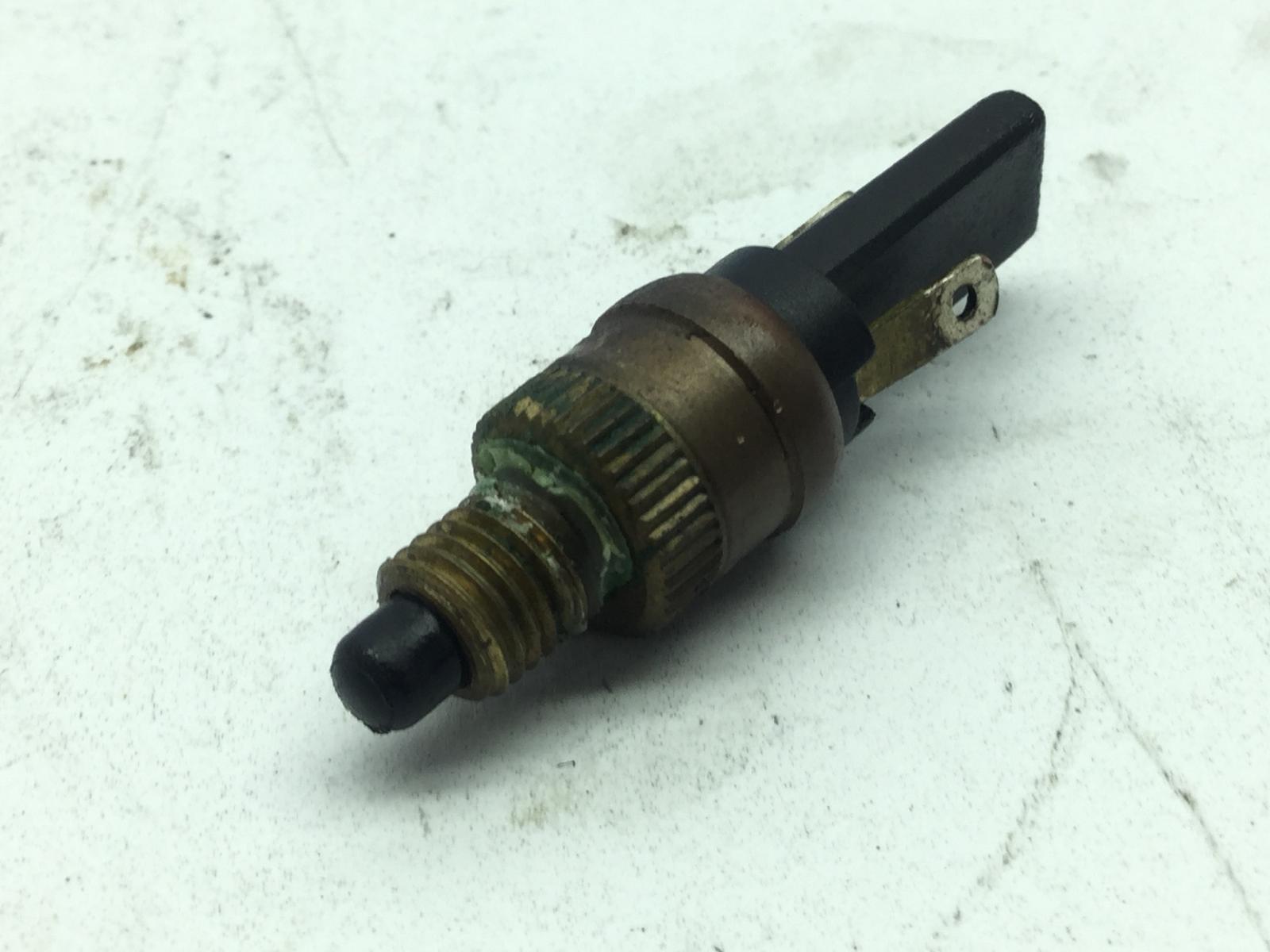 Aprilia leonardo 125 sensore stop microstop freno anteriore destro 1996 1998 mb000