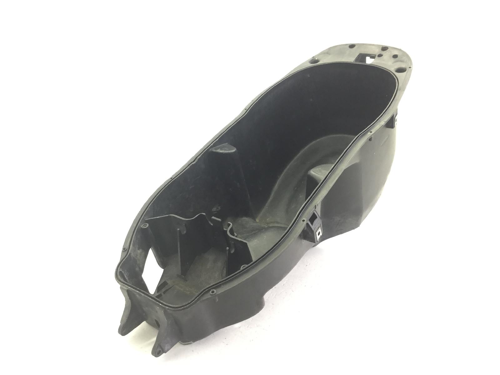Aprilia leonardo 125 carena vano sottosella 1996 1998 mb000