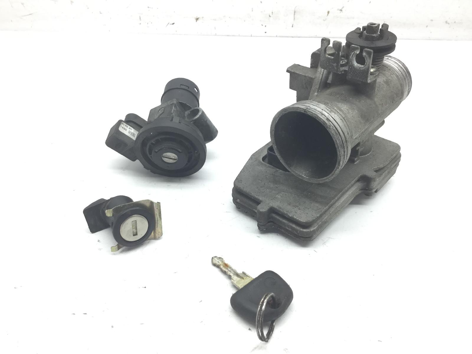 Peugeot geopolis rs 250 blocchetto accensione con chiave e corpo farfallato 2009 2009 vgan2adaa