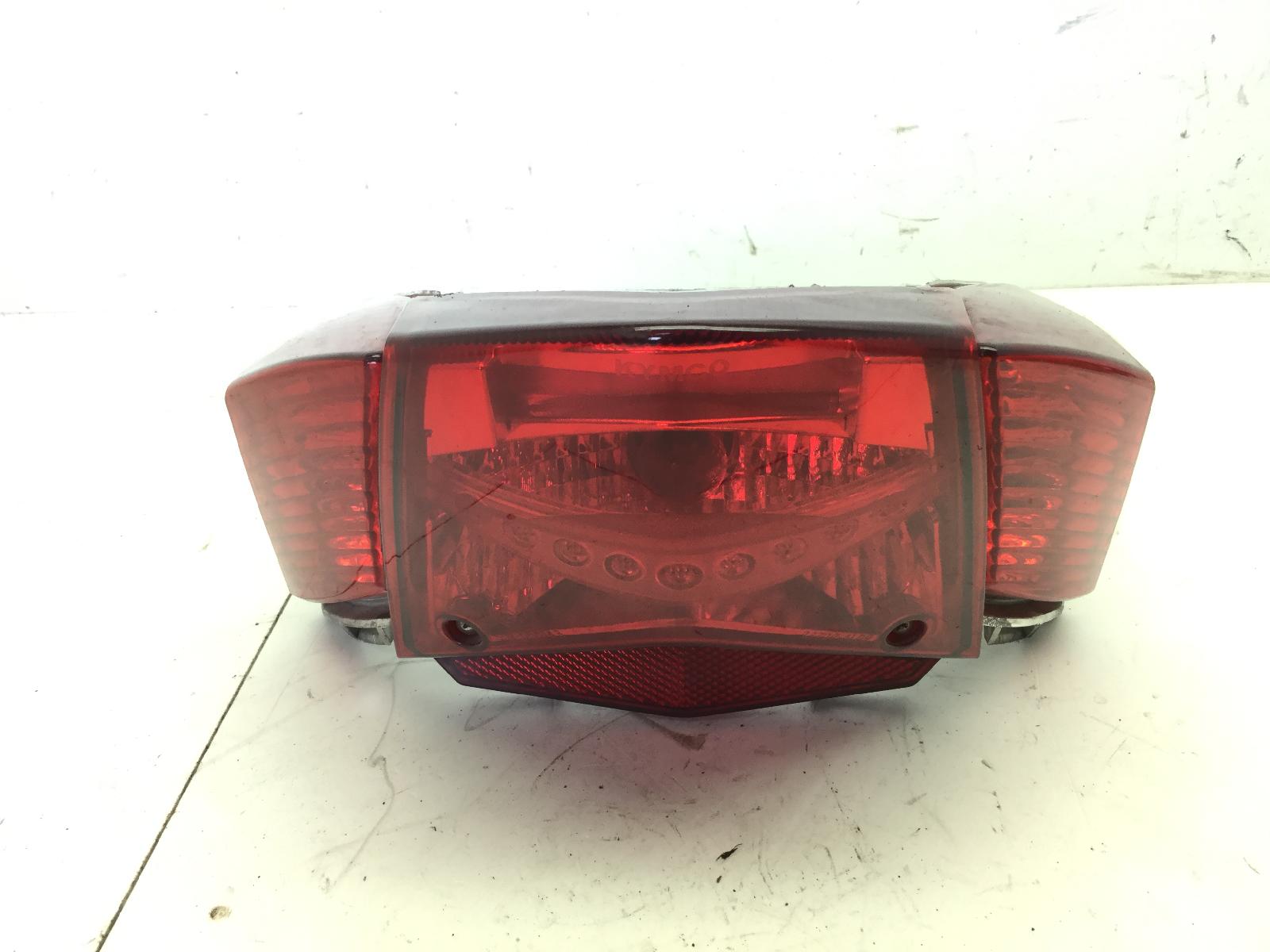 Kymco people one e4 125 faro fanale stop posteriore 2016 2018 d42000