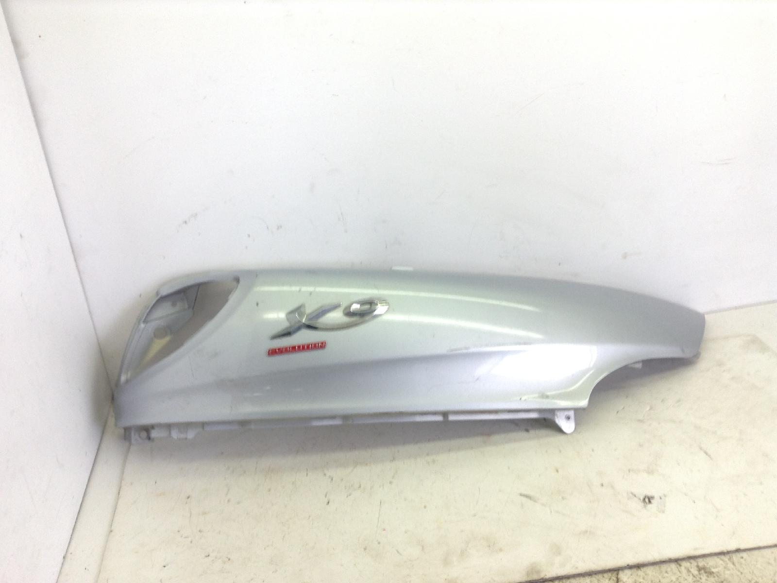 Piaggio x9 evolution 250 carena fiancata posteriore destra 2004 2004 m23000045