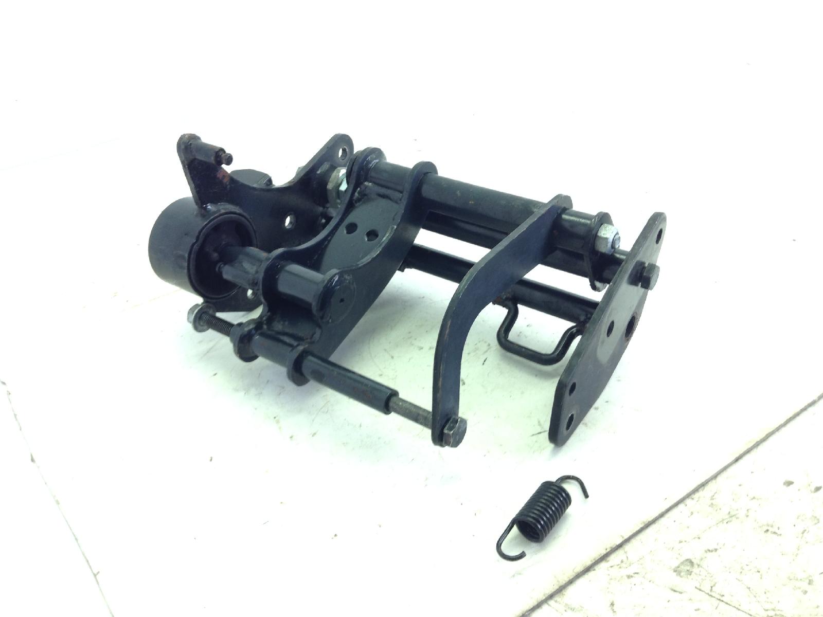 Piaggio x9 evolution 250 staffa supporto motore 2004 2004 m23000045