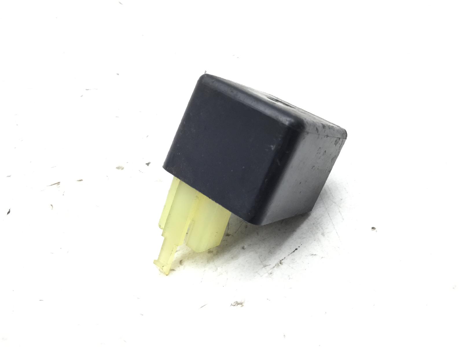 Suzuki sixteen 150 rele' intermittenza frecce 2008 2010 cp111