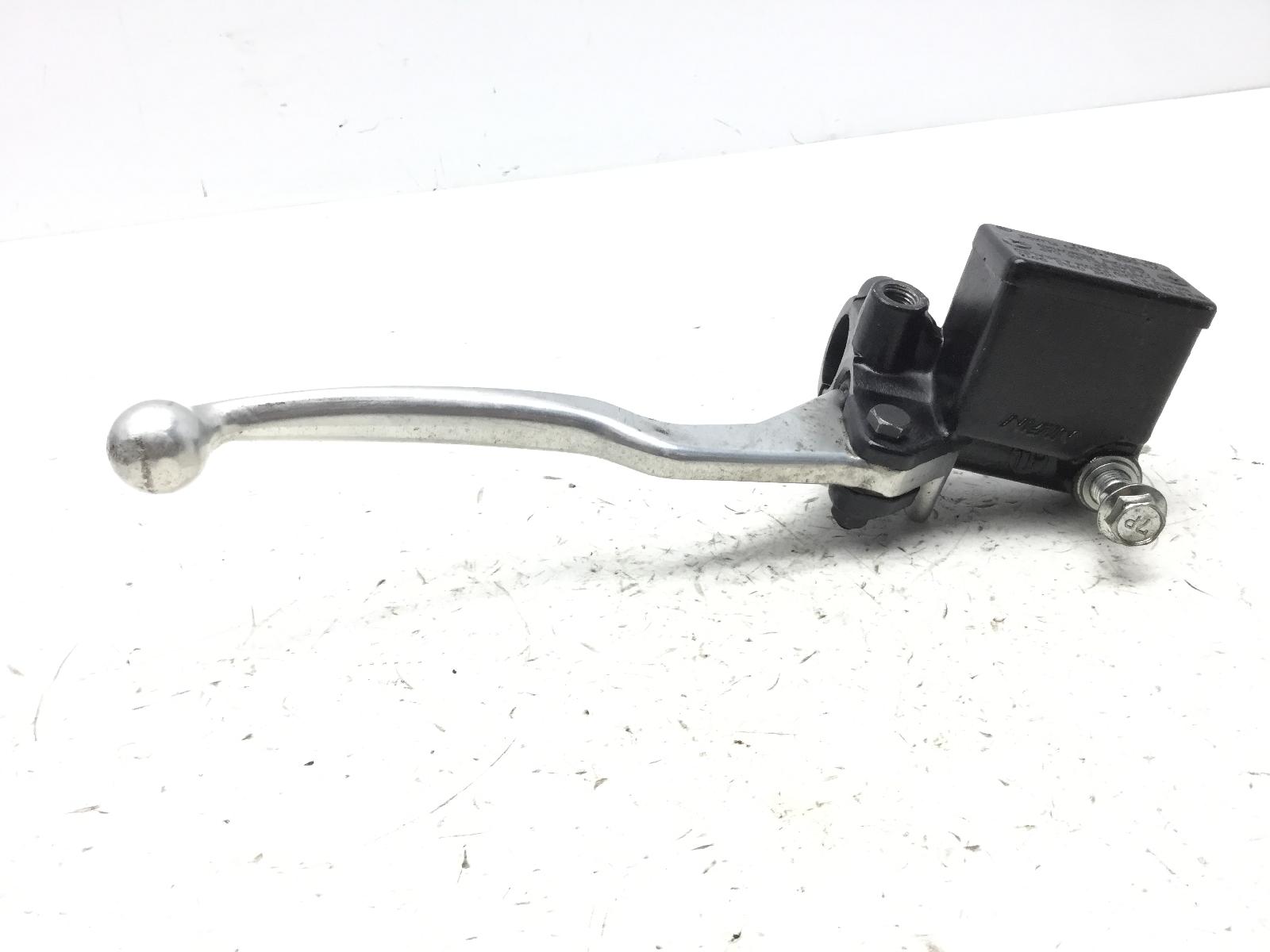 Suzuki sixteen 150 pompa destra freno anteriore no sensore 2008 2010 cp111