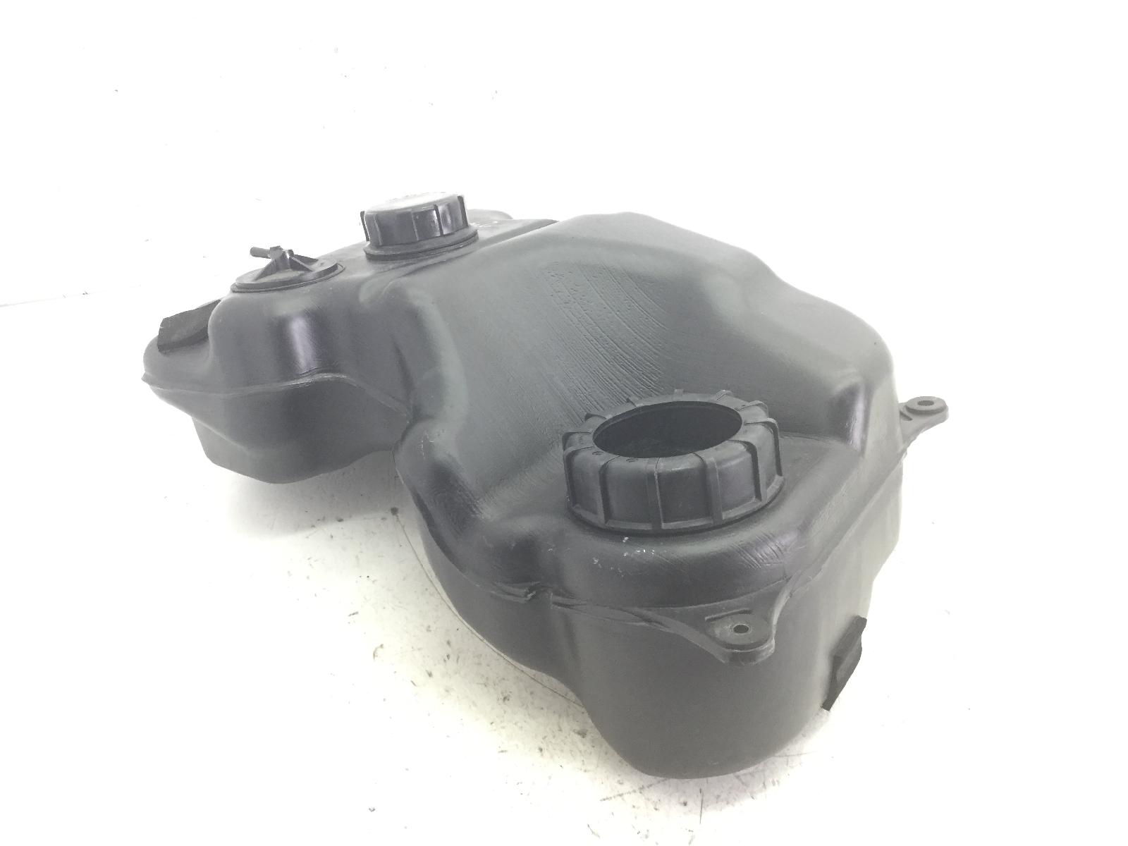 Suzuki sixteen 150 serbatoio benzina carburante 2008 2010 cp111