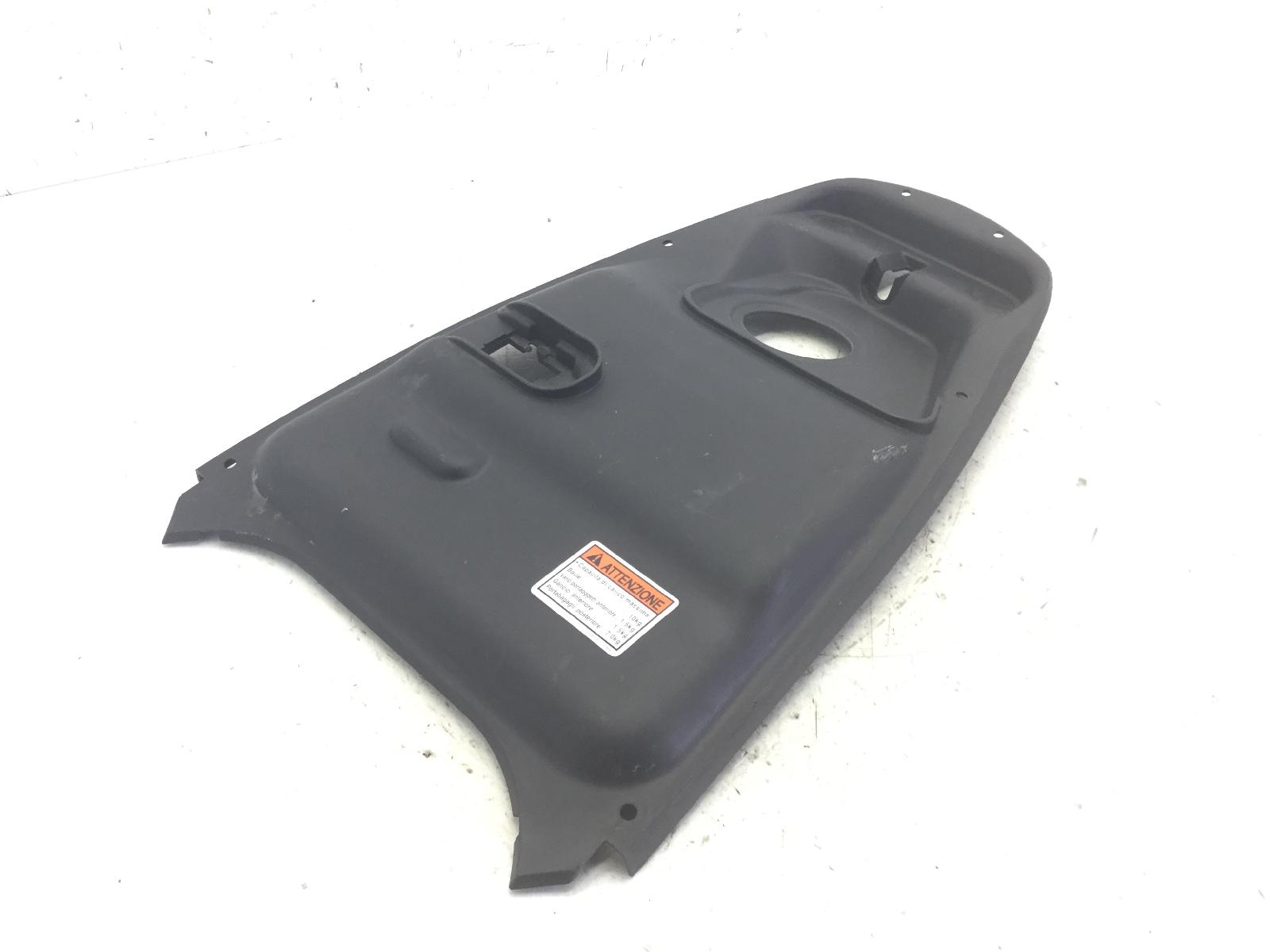 Suzuki sixteen 150 carena coperchio superiore serbatoio benzina carburante 2008 2010 cp111