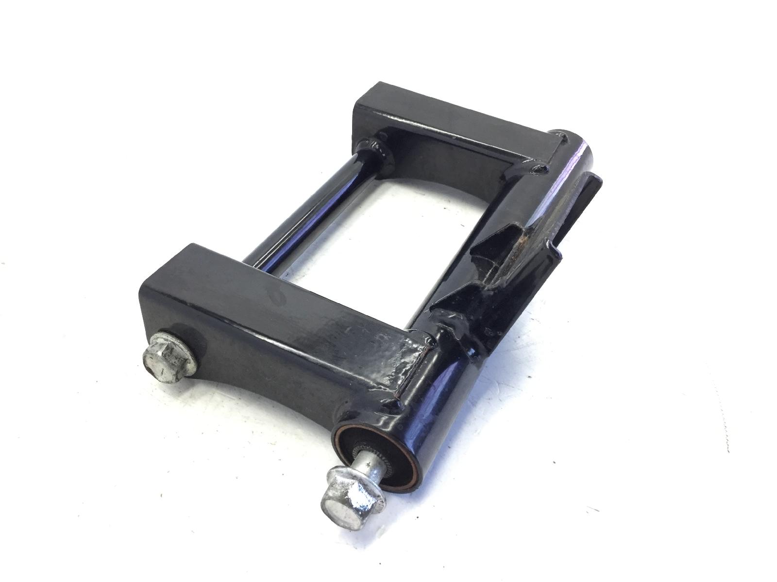 Suzuki sixteen 150 staffa supporto motore 2008 2010 cp111