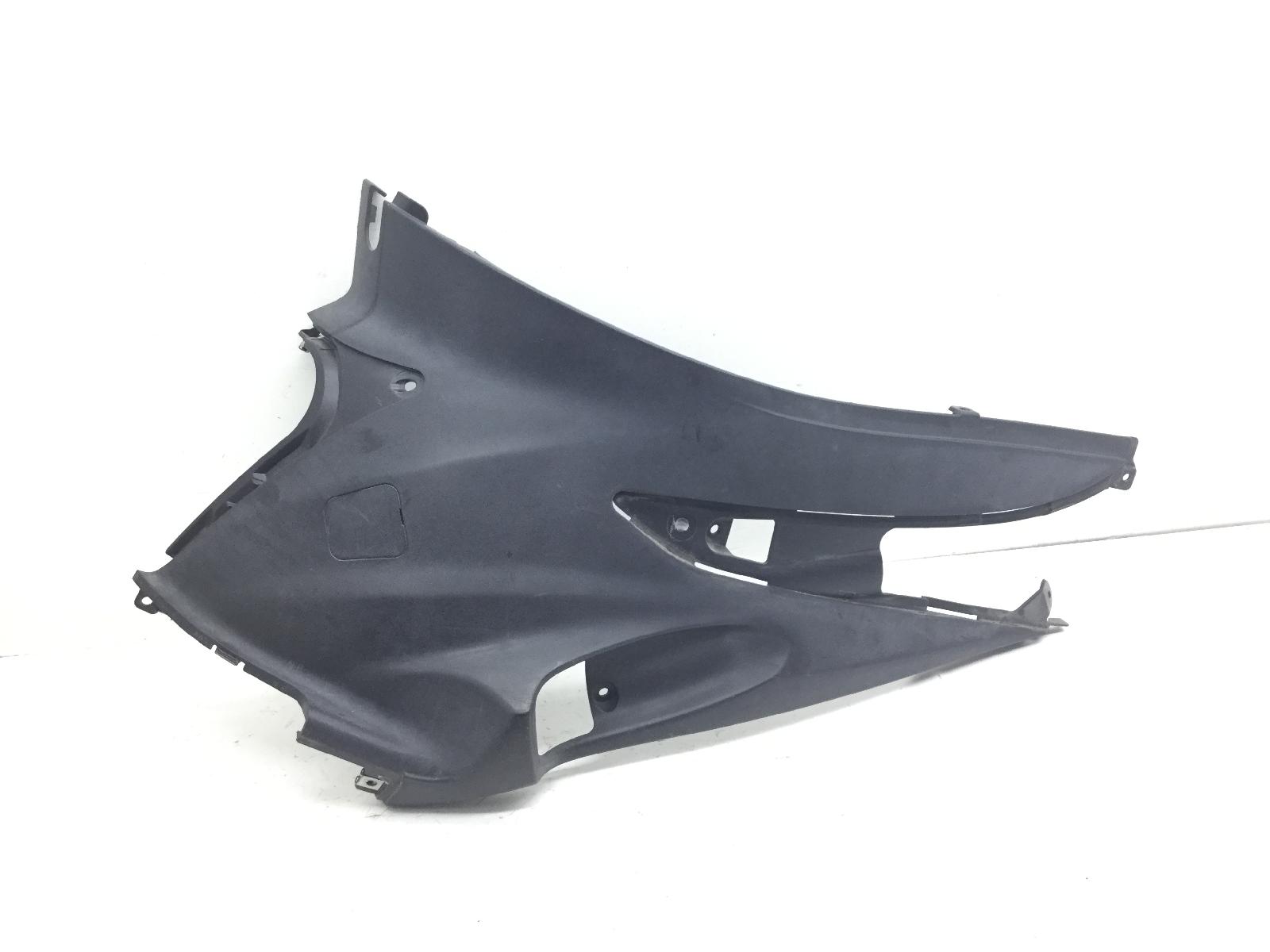 Suzuki sixteen 150 carena fianchetto pedana sinistro 2008 2010 cp111