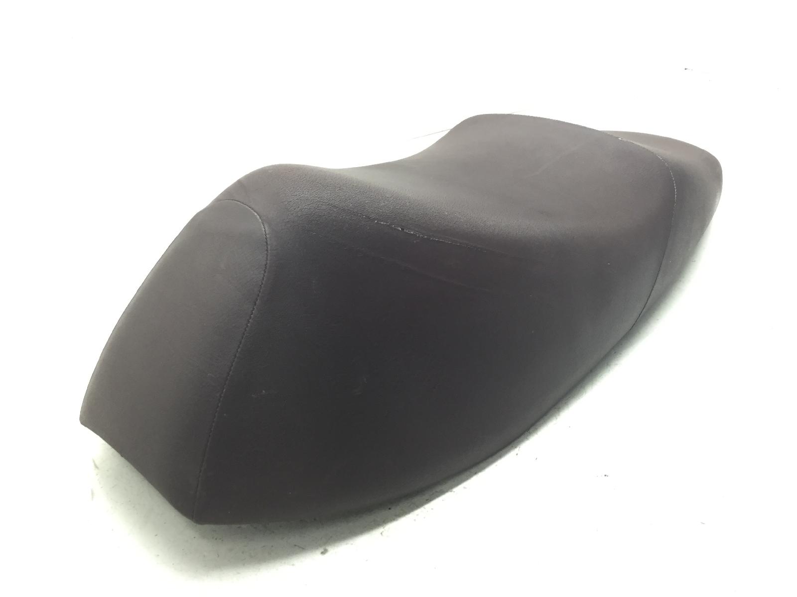 Suzuki sixteen 150 sella saddle con fodera screpolata 2008 2010 cp111