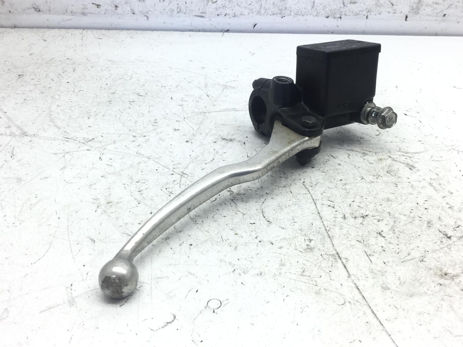 Suzuki sixteen 150 pompa freno anteriore destra e leva 2008 2010 cp111