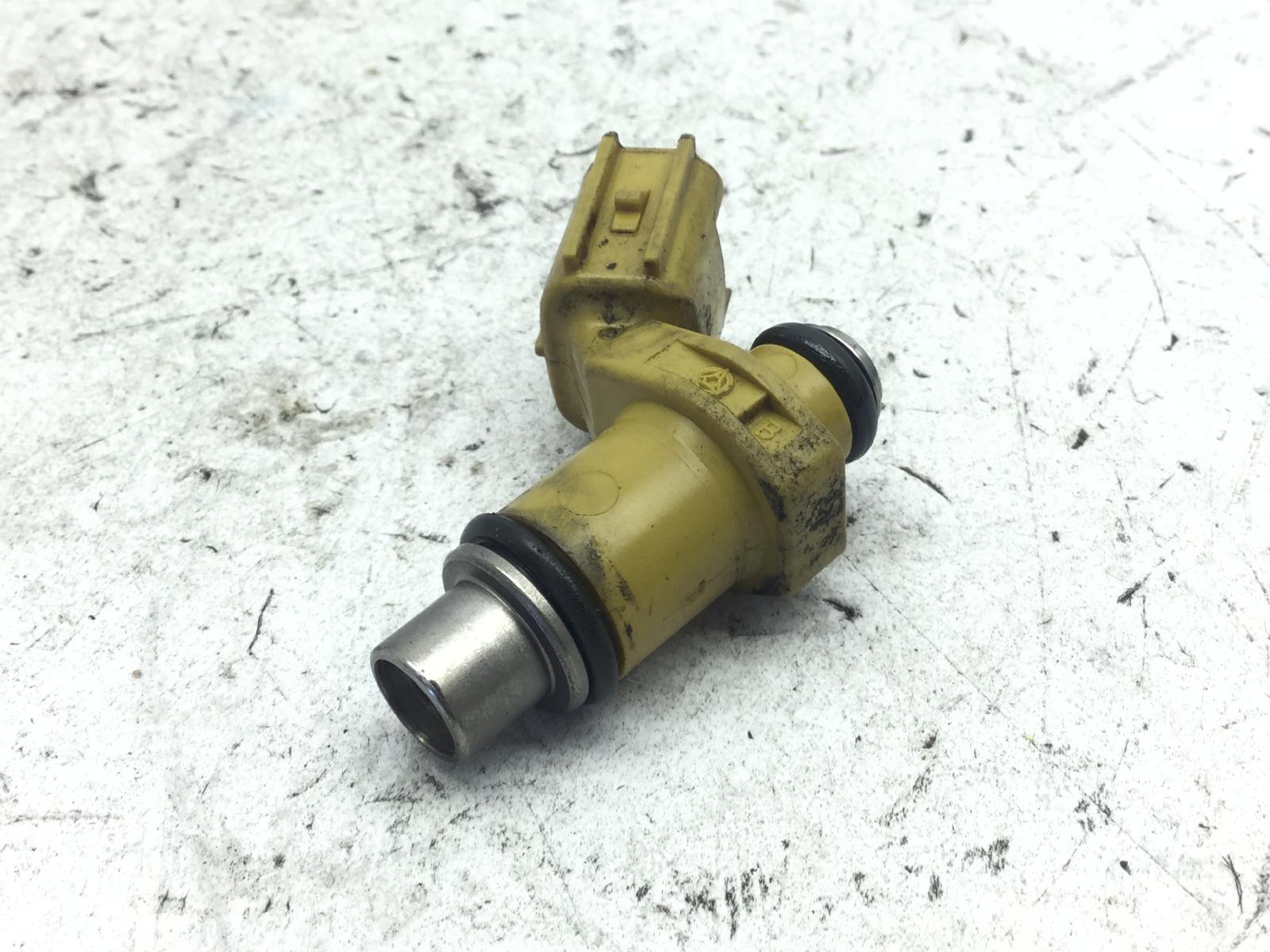 Suzuki sixteen 150 iniettore benzina carburante fuel 2008 2010 cp111