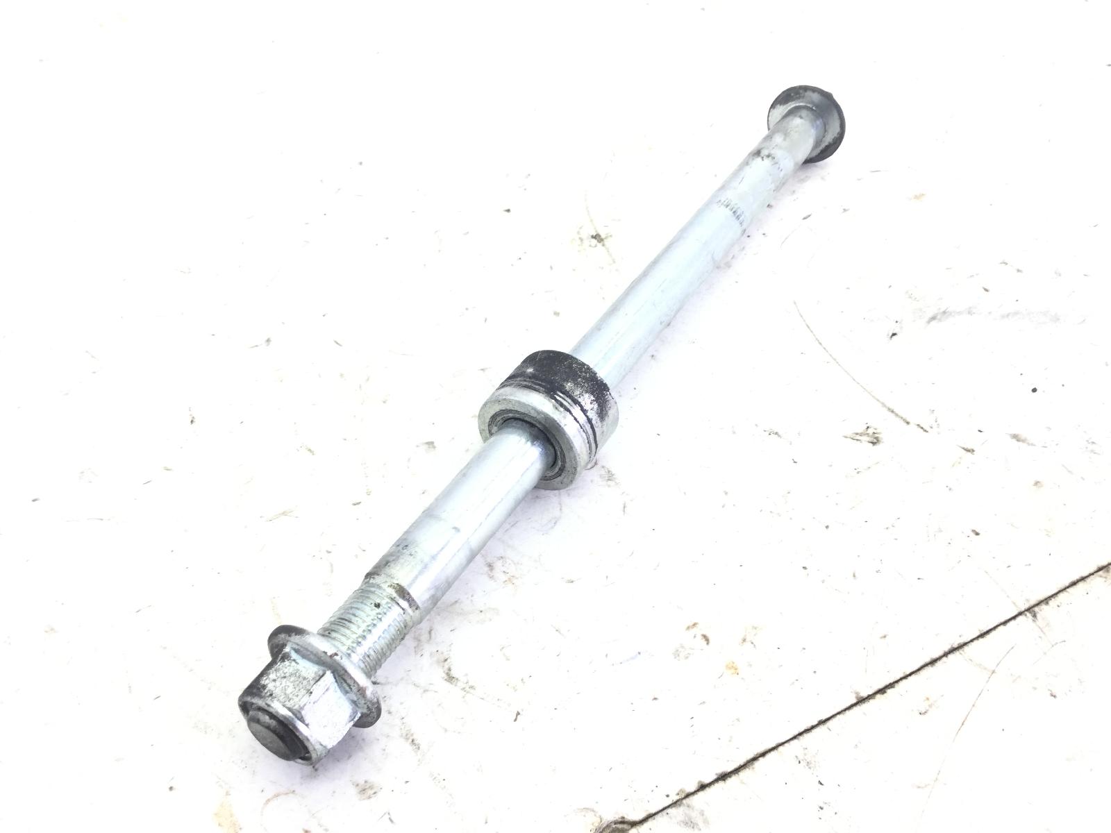Suzuki sixteen 150 perno asse ruota anteriore 2008 2010 cp111