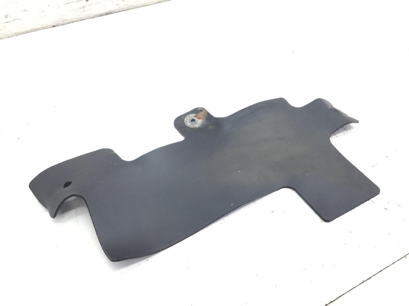 Suzuki sixteen 150 paraspruzzi vano ruota anteriore 2008 2010 cp111