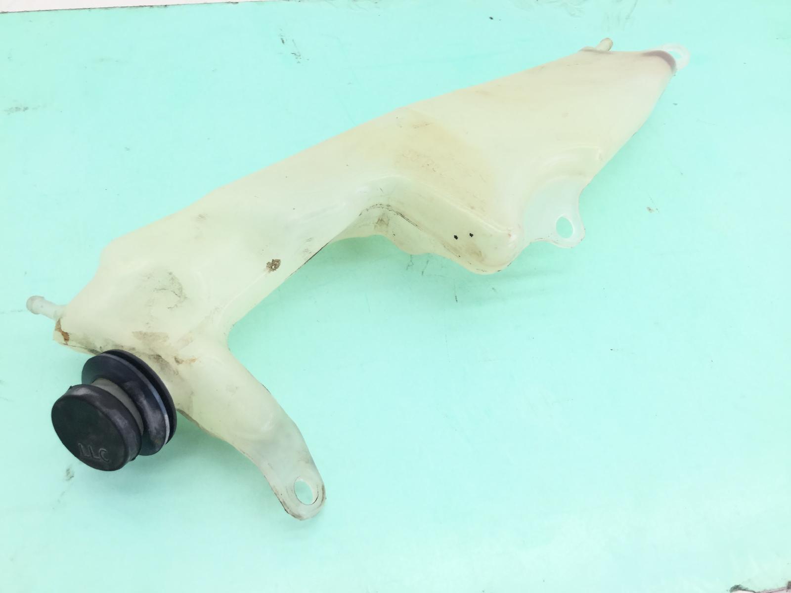 Suzuki sixteen 150 vaso espansione liquido raffreddamento e tappo 2008 2010 cp111