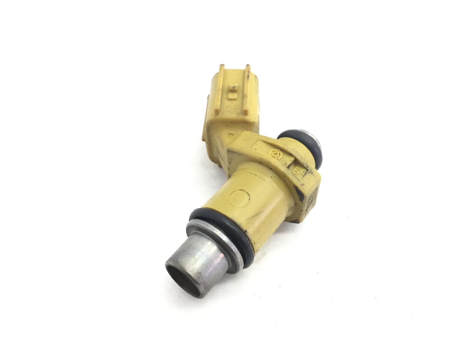 Suzuki sixteen 150 iniettore benzina carburante 2008 2010 cp111