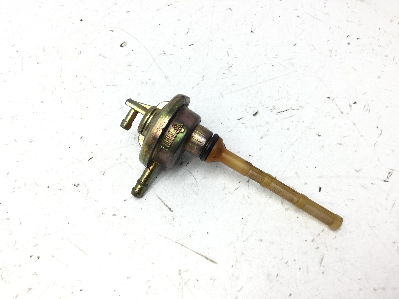 Aprilia rally aria 50 rubinetto serbatoio benzina carburante 1995 1999 md000 non catalitico