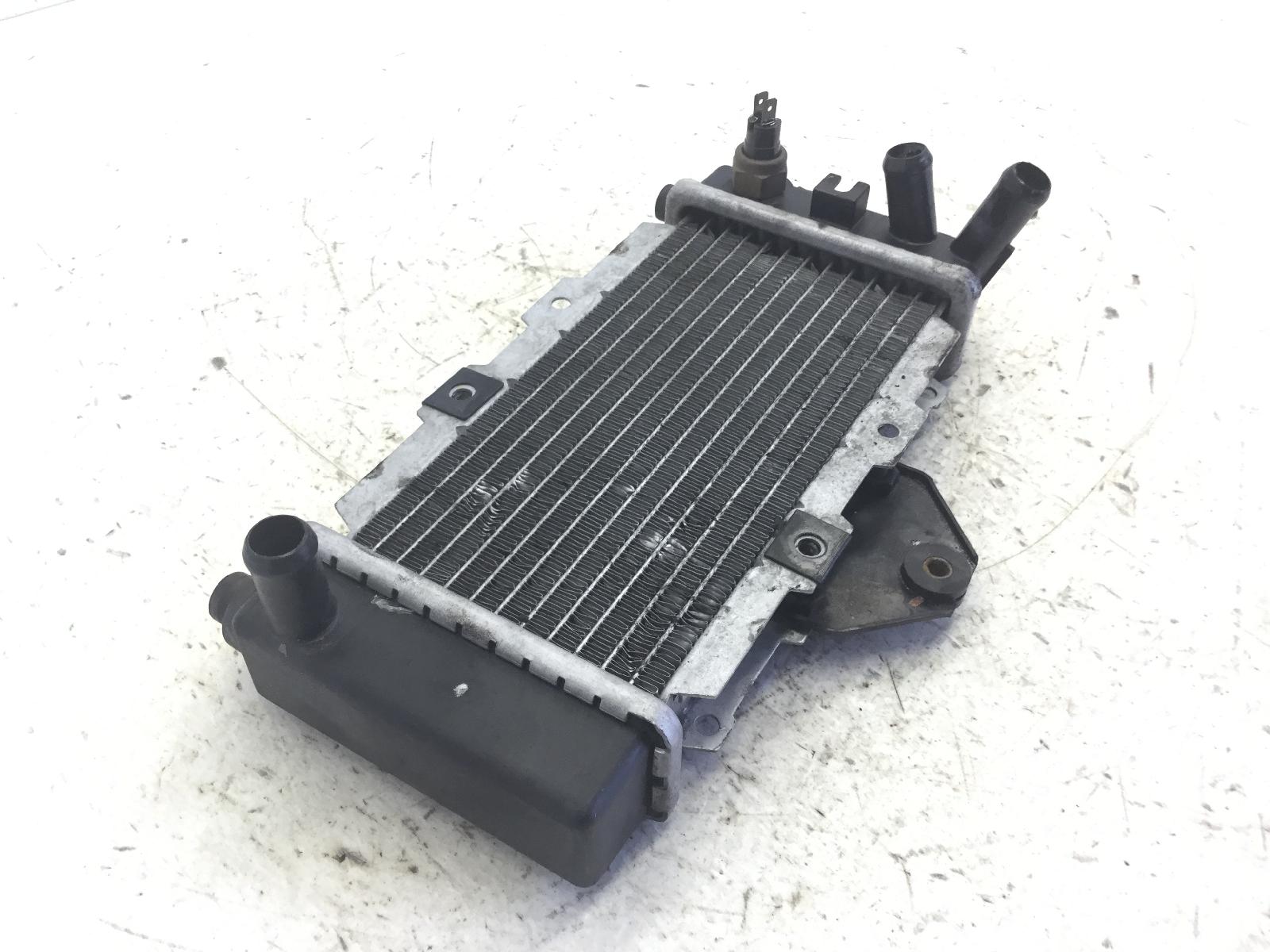 Sym joyride 150 radiatore acqua liquido raffreddamento motore 2001 2002 rfgla15w61s