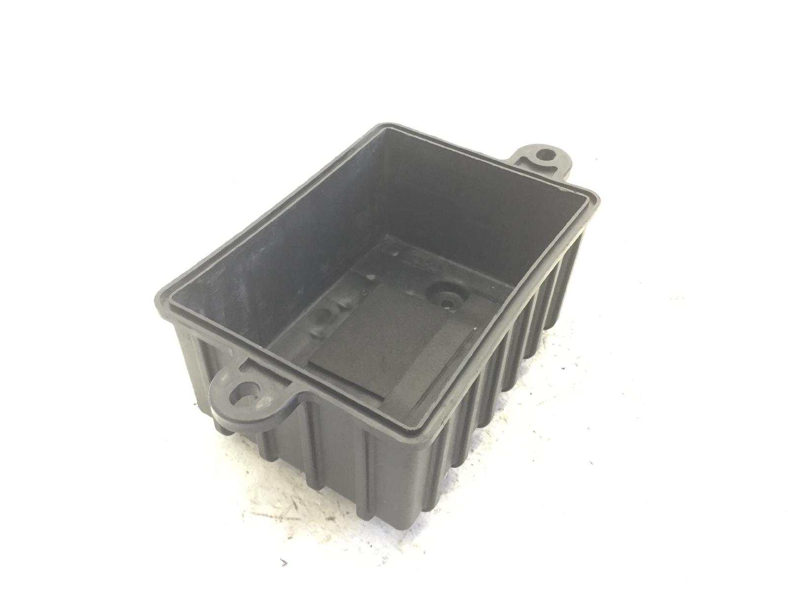 Sym joyride 150 carena scatola vano supporto batteria 2001 2002 rfgla15w61s