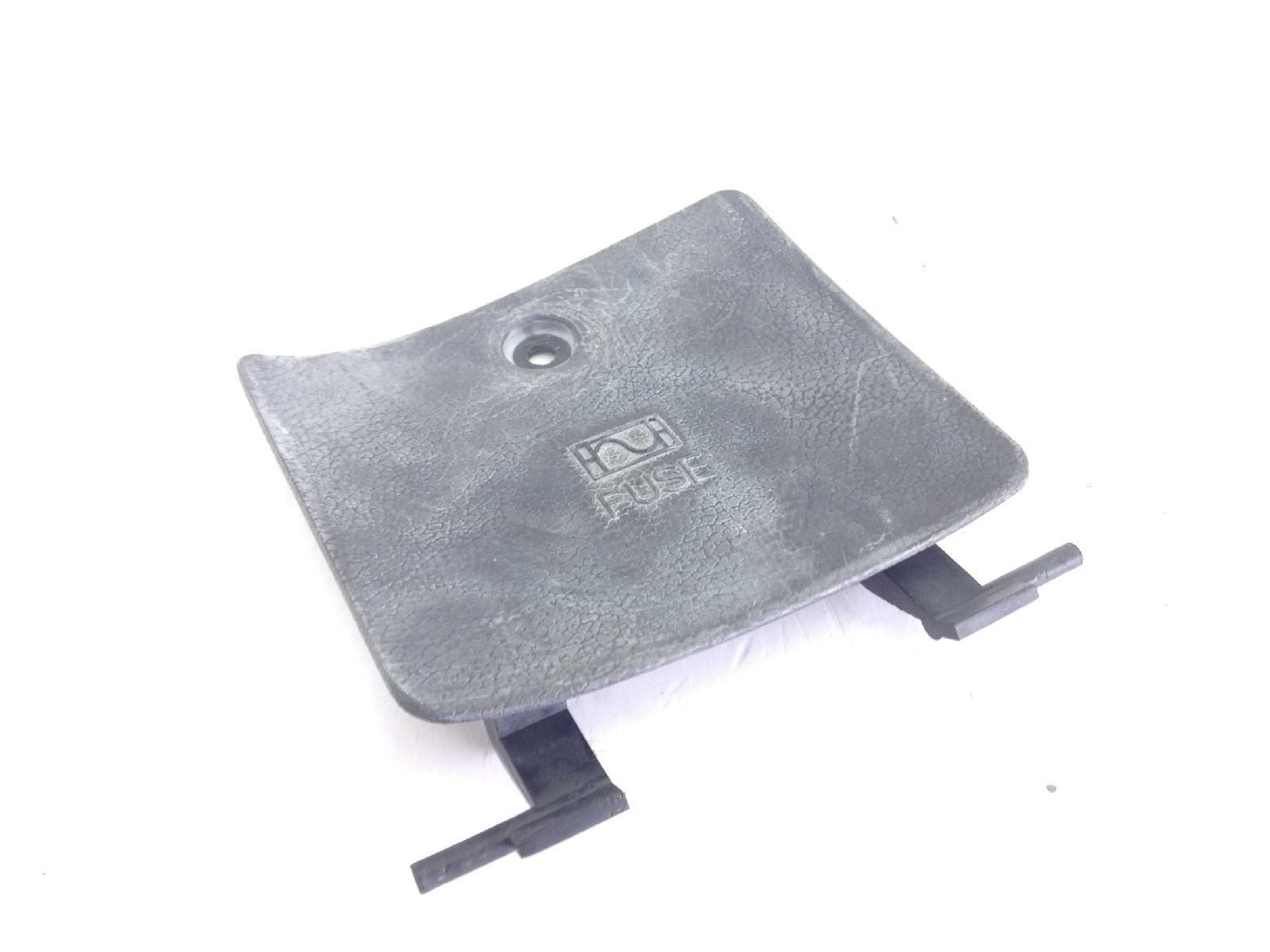 Kymco dink classic 150 tappo coperchio fusibili controscudo retroscudo 2002 2002 sh30bb